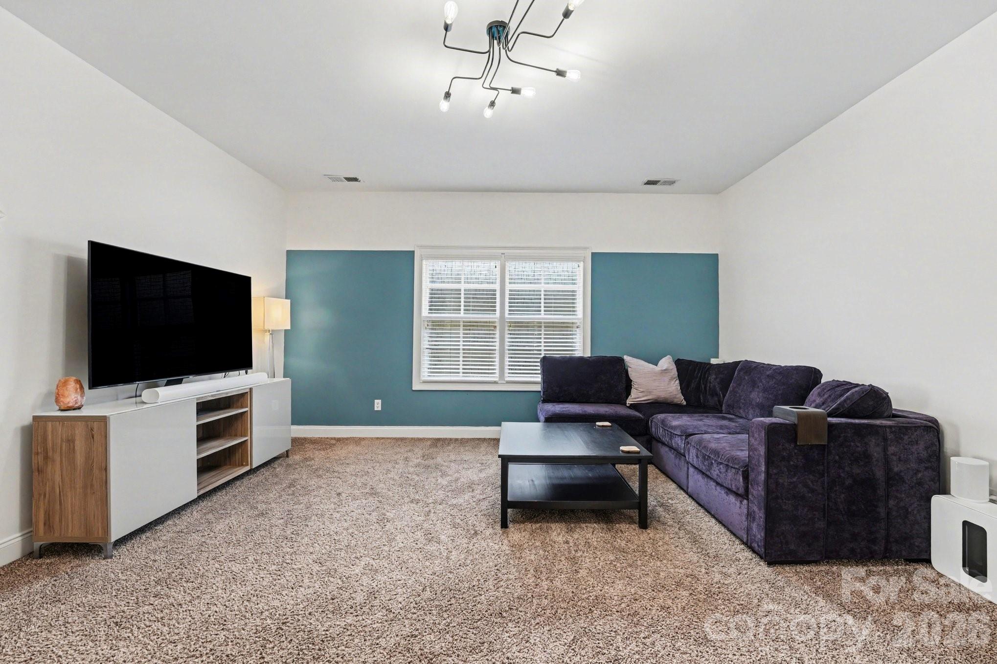 1110 South Street — Cornelius