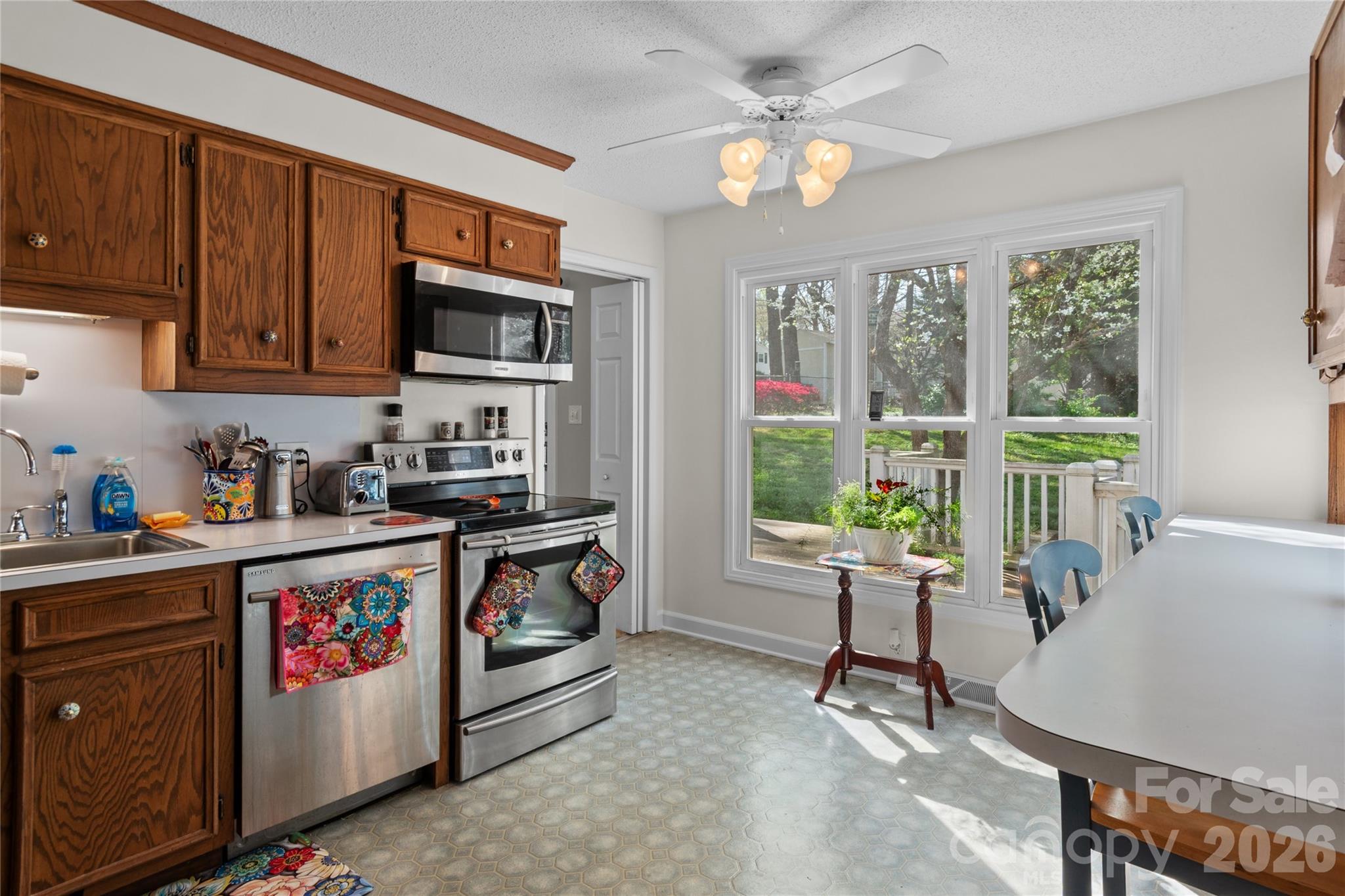 223 Vandyke Street — Kernersville