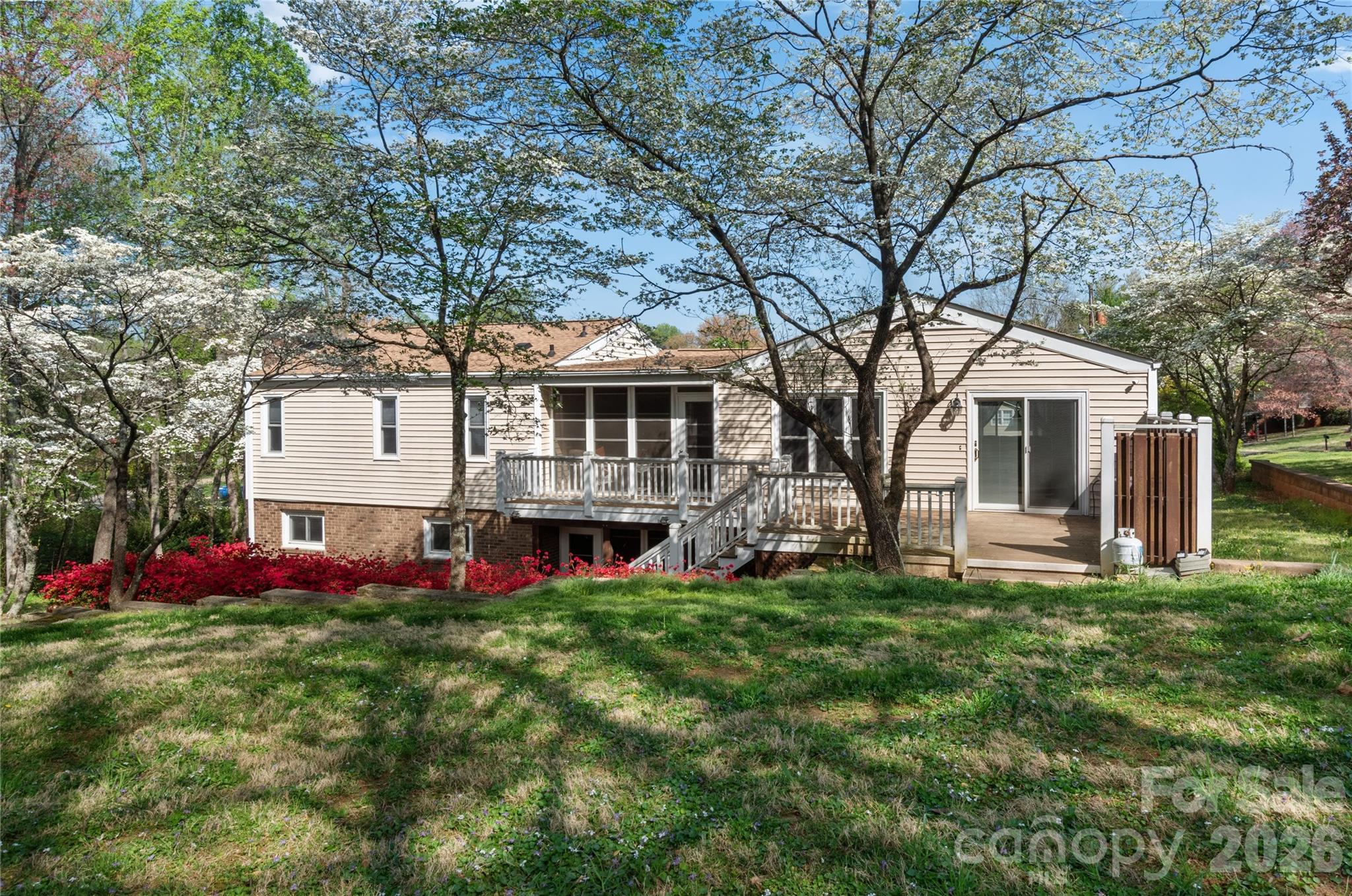 223 Vandyke Street — Kernersville