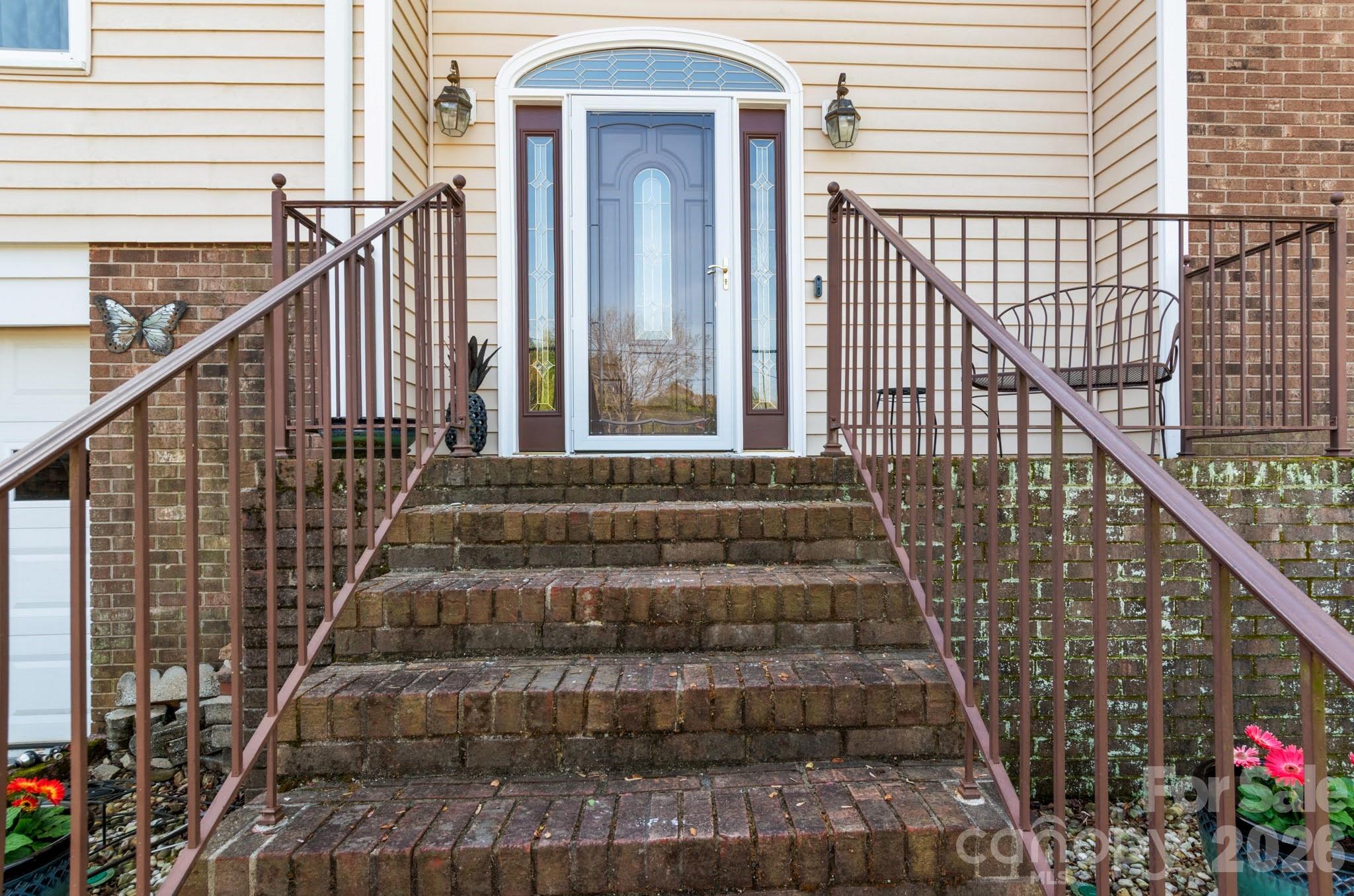 223 Vandyke Street — Kernersville