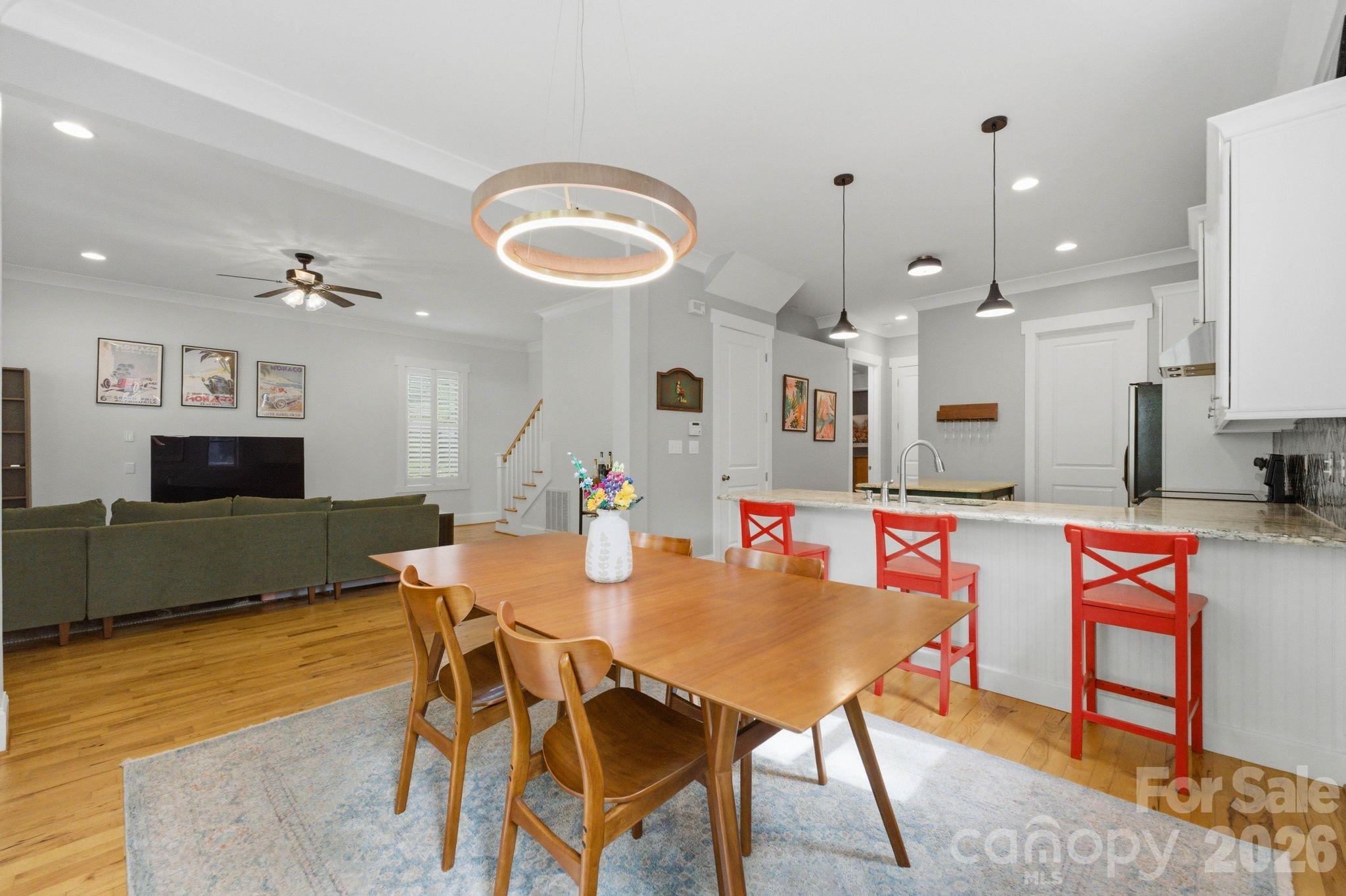 2724 Holt Street — Charlotte