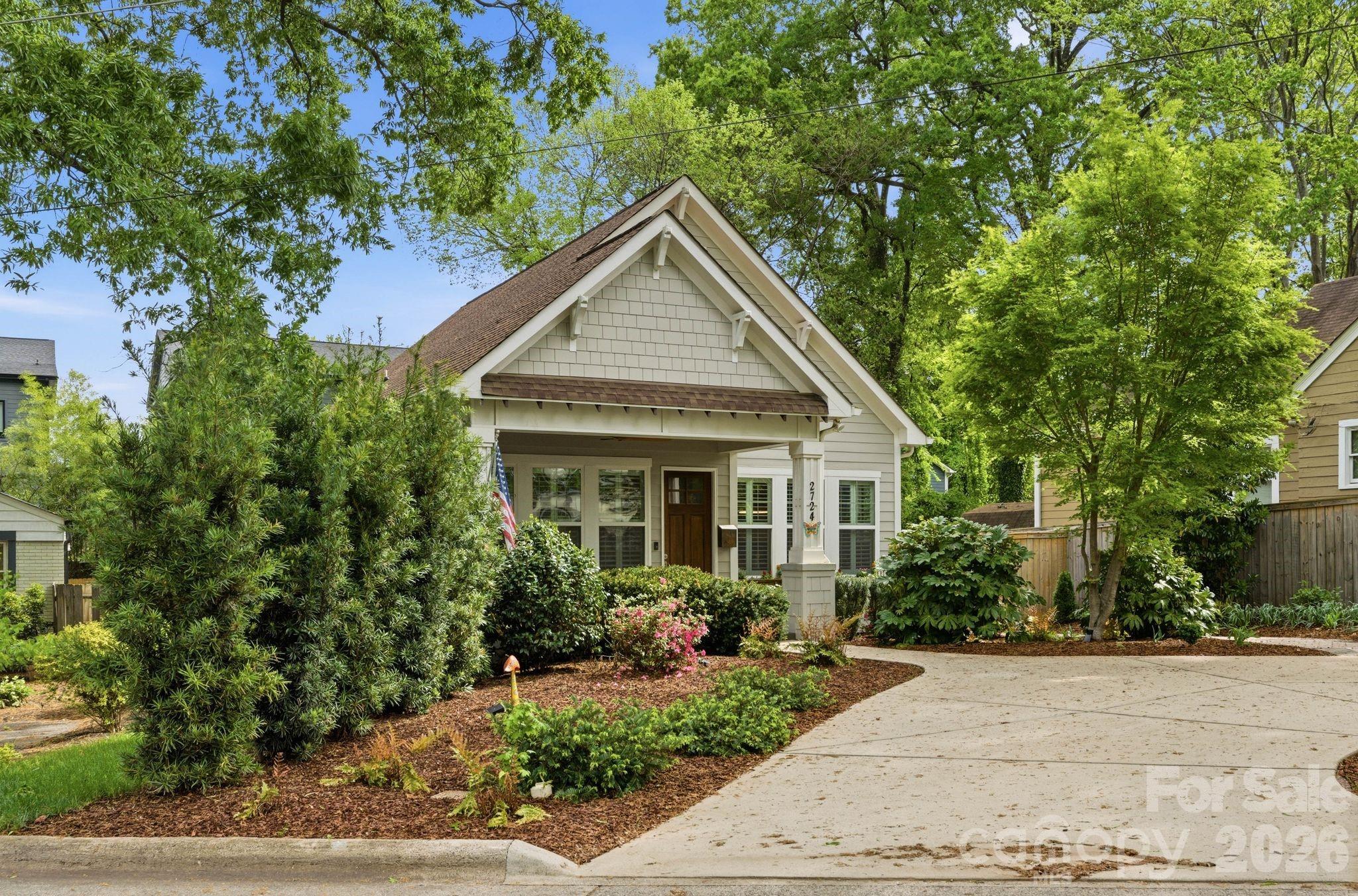 2724 Holt Street — Charlotte