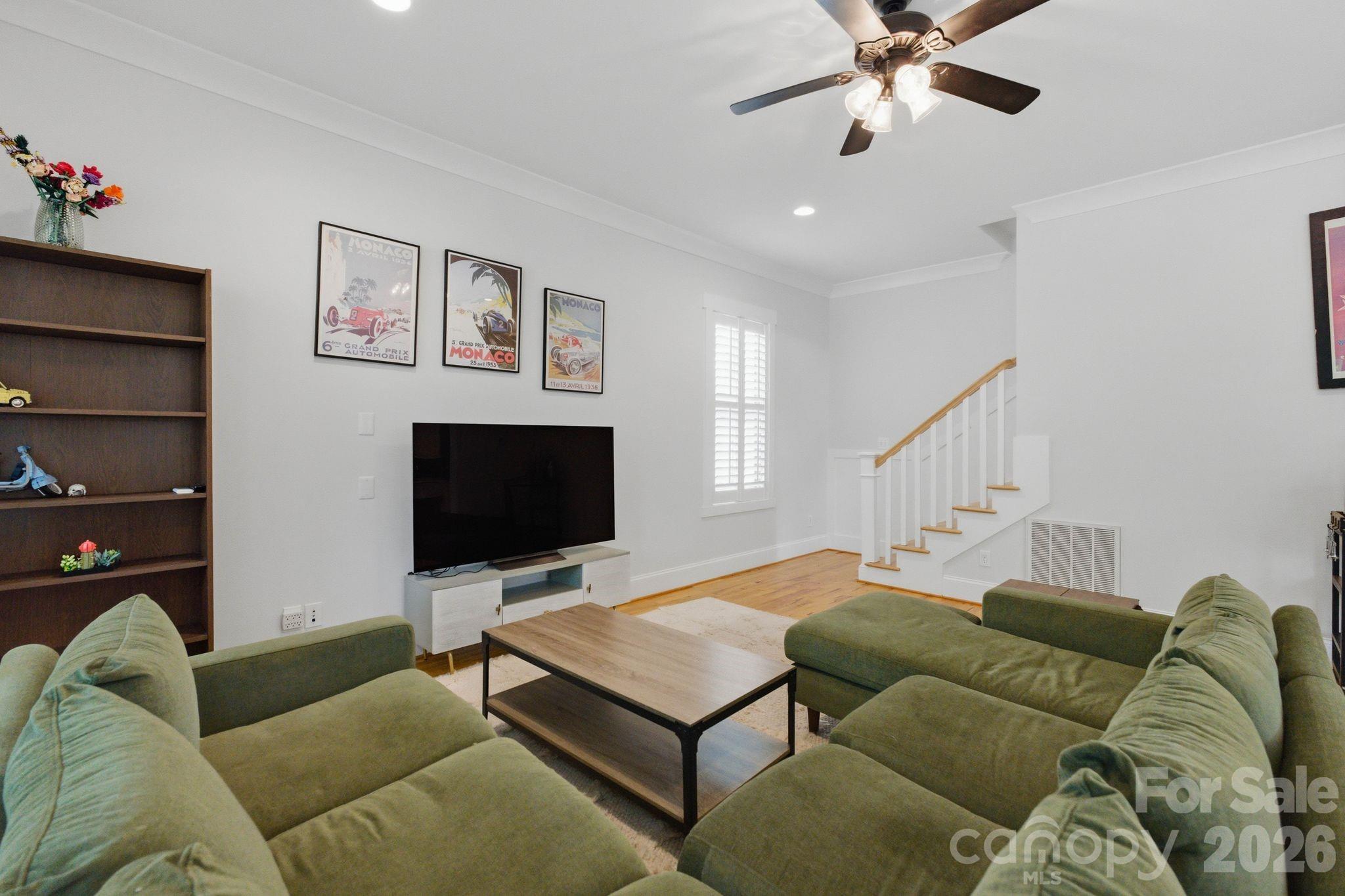 2724 Holt Street — Charlotte