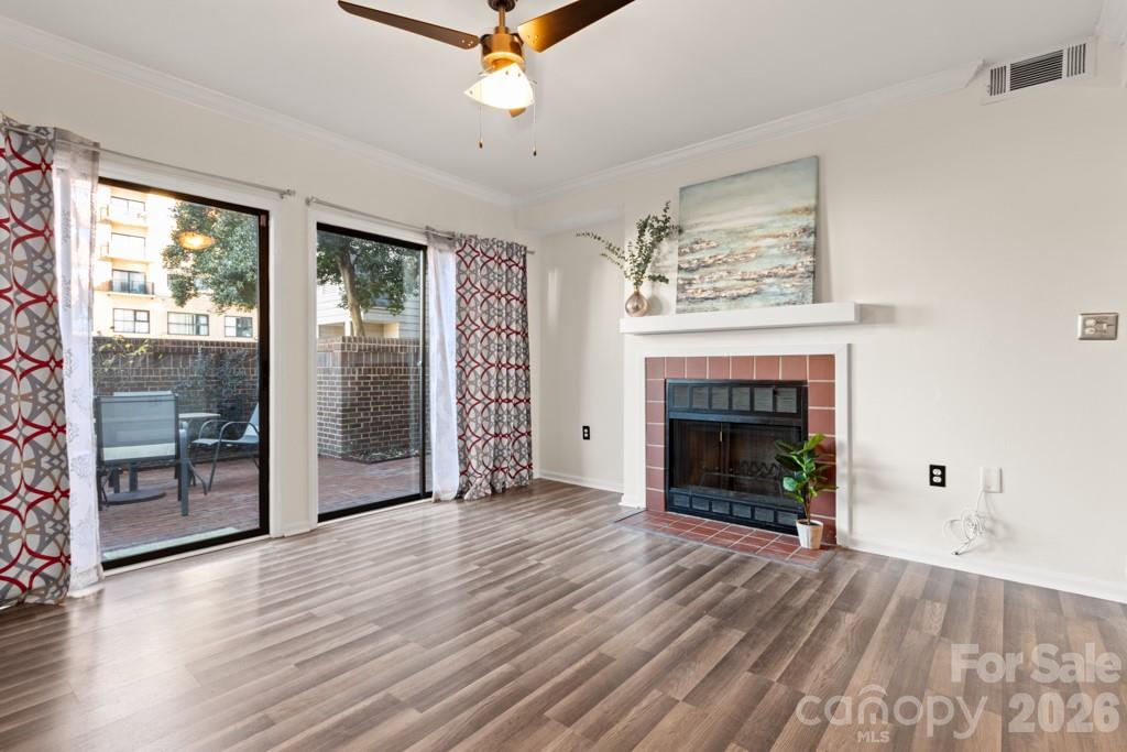212 W 10th Street — Charlotte