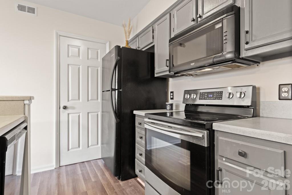 212 W 10th Street — Charlotte