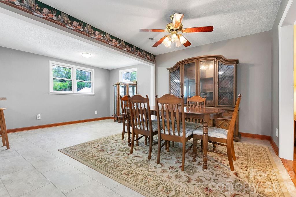 1482 Island Ford Road — Brevard