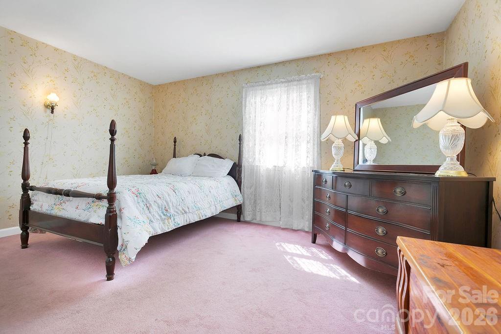 1482 Island Ford Road — Brevard