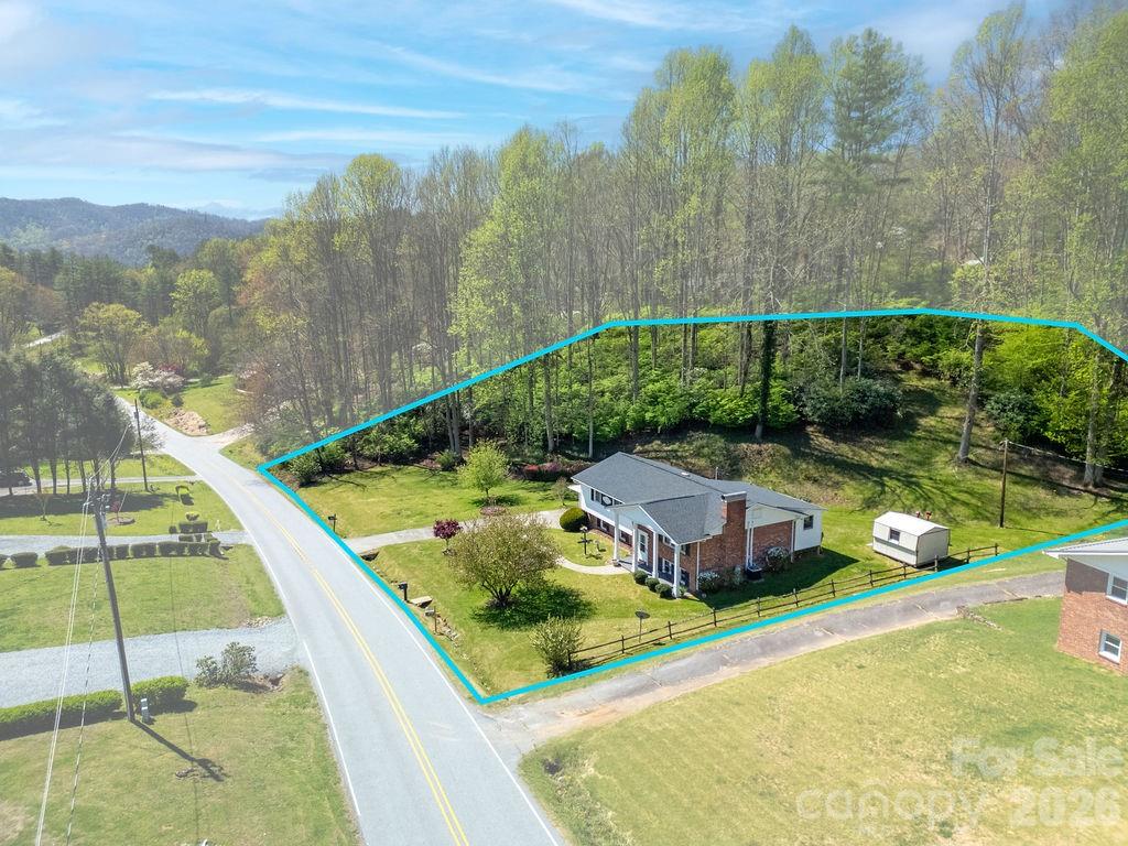 1482 Island Ford Road — Brevard