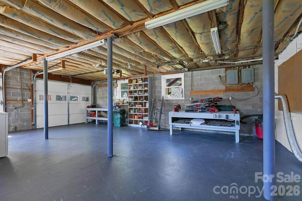 1482 Island Ford Road — Brevard