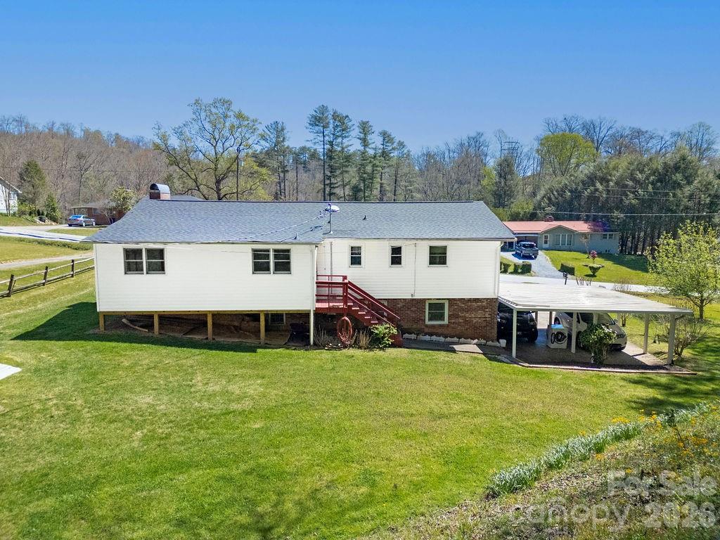 1482 Island Ford Road — Brevard