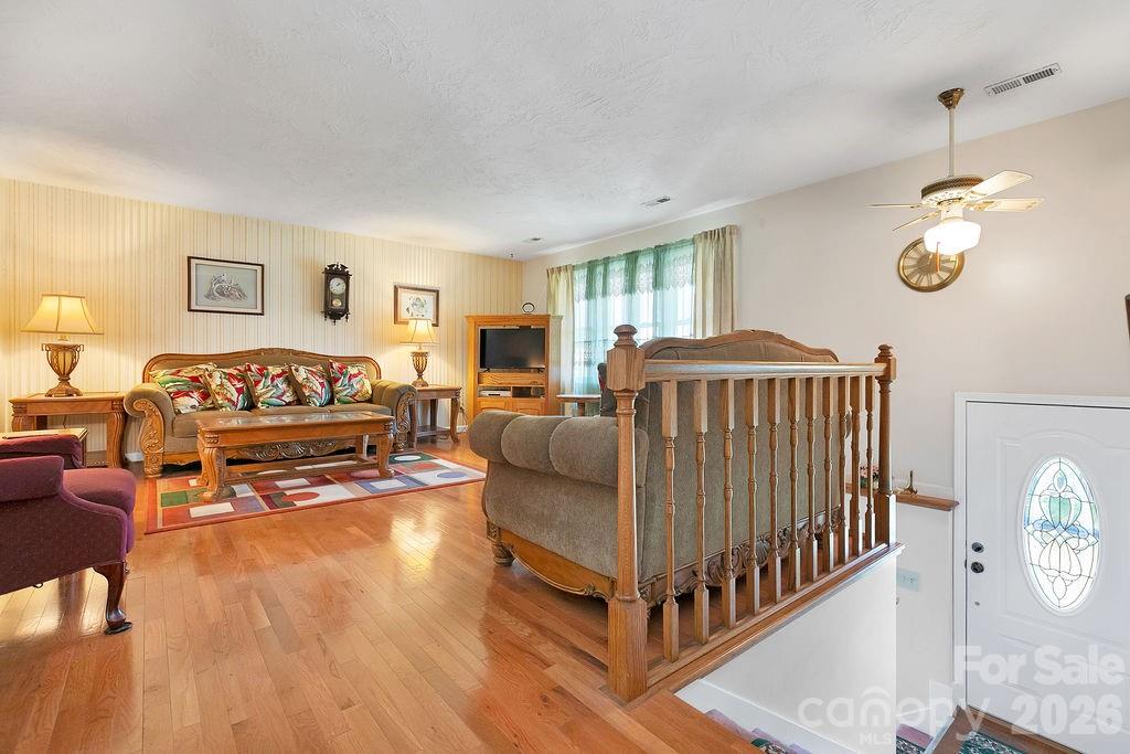 1482 Island Ford Road — Brevard