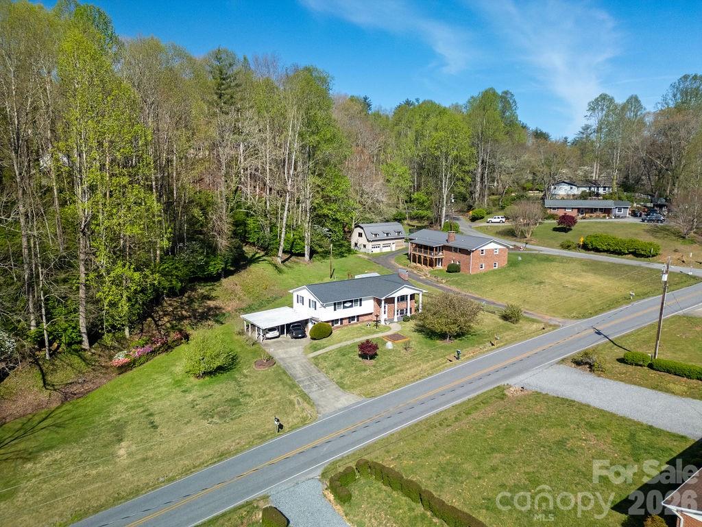 1482 Island Ford Road — Brevard