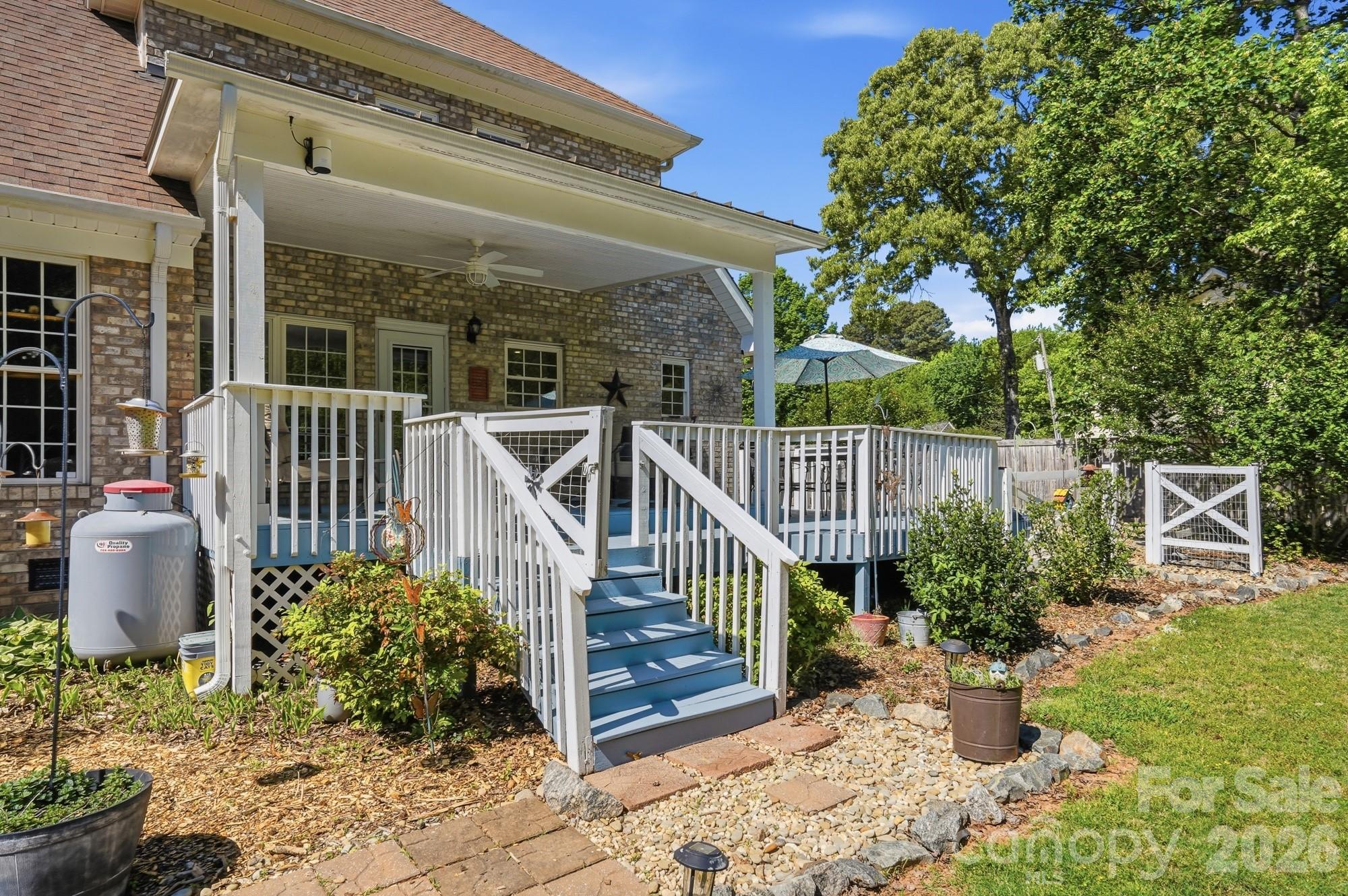 104 Ardmore Place — Mooresville