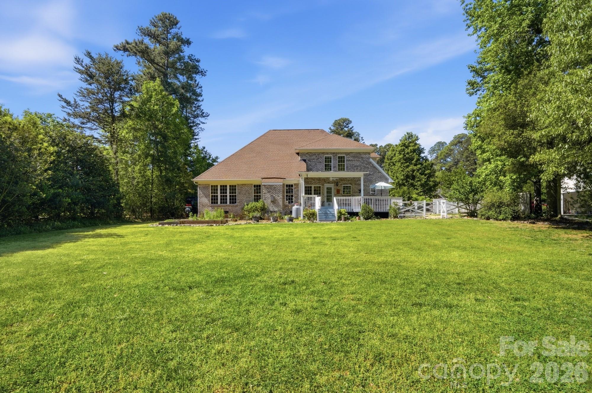 104 Ardmore Place — Mooresville