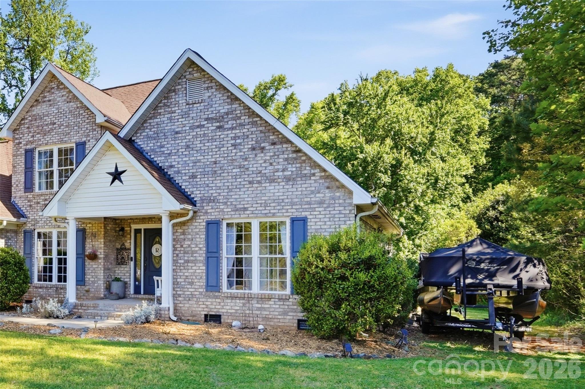 104 Ardmore Place — Mooresville