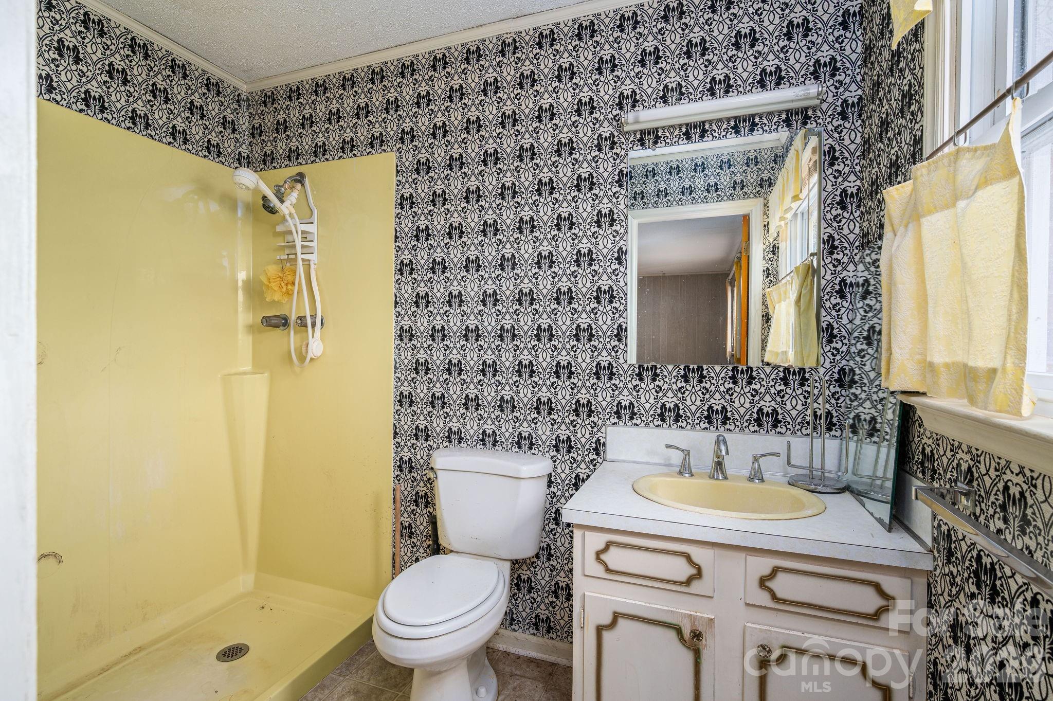 7448 W NC 27 Highway — Vale