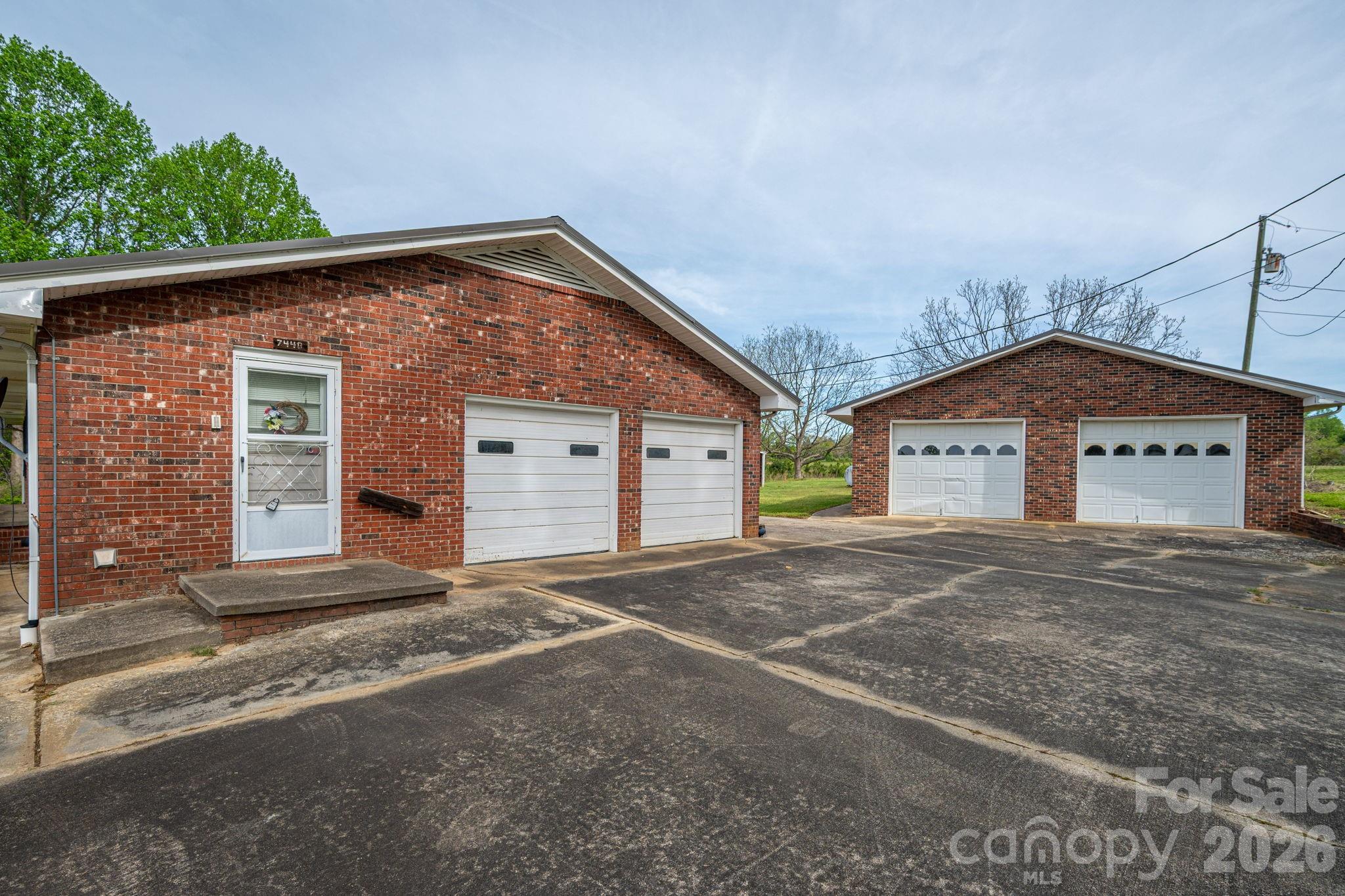 7448 W NC 27 Highway — Vale
