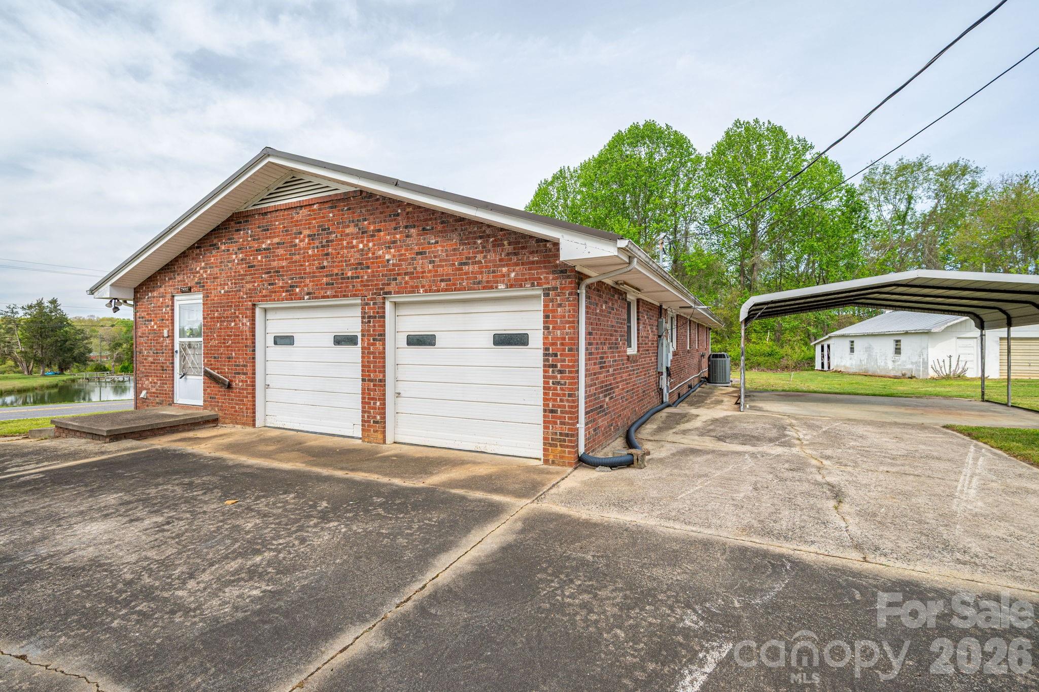 7448 W NC 27 Highway — Vale