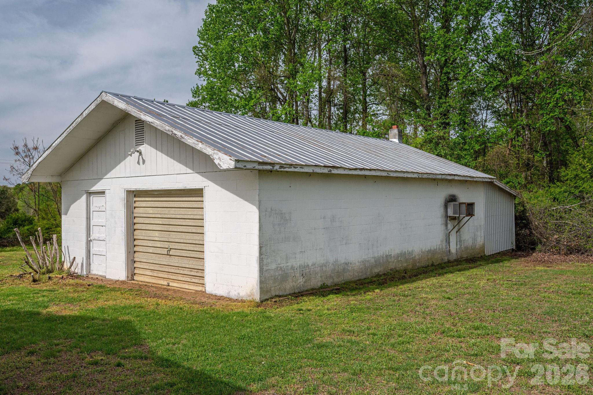 7448 W NC 27 Highway — Vale