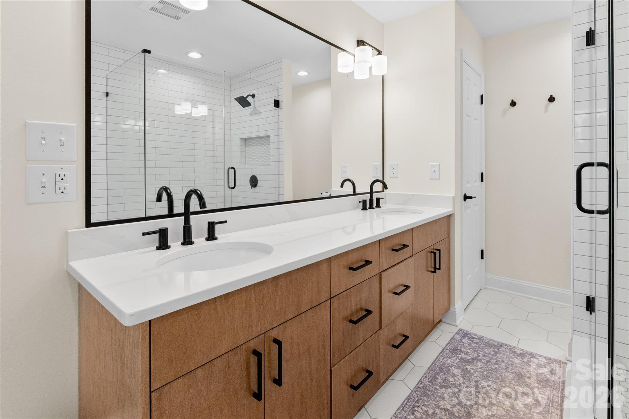 3654 S Dobys Bridge Road — Fort Mill