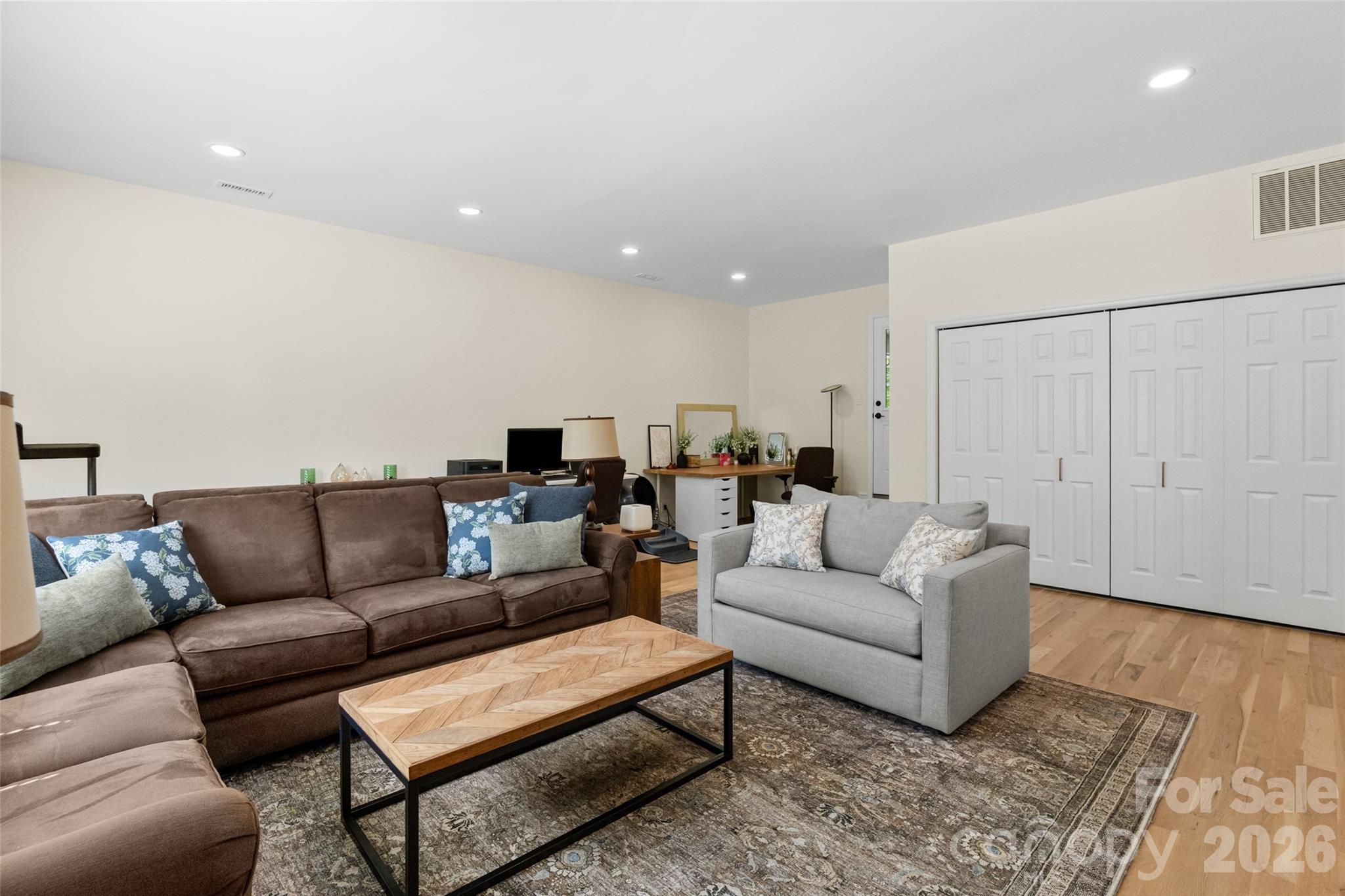 3654 S Dobys Bridge Road — Fort Mill