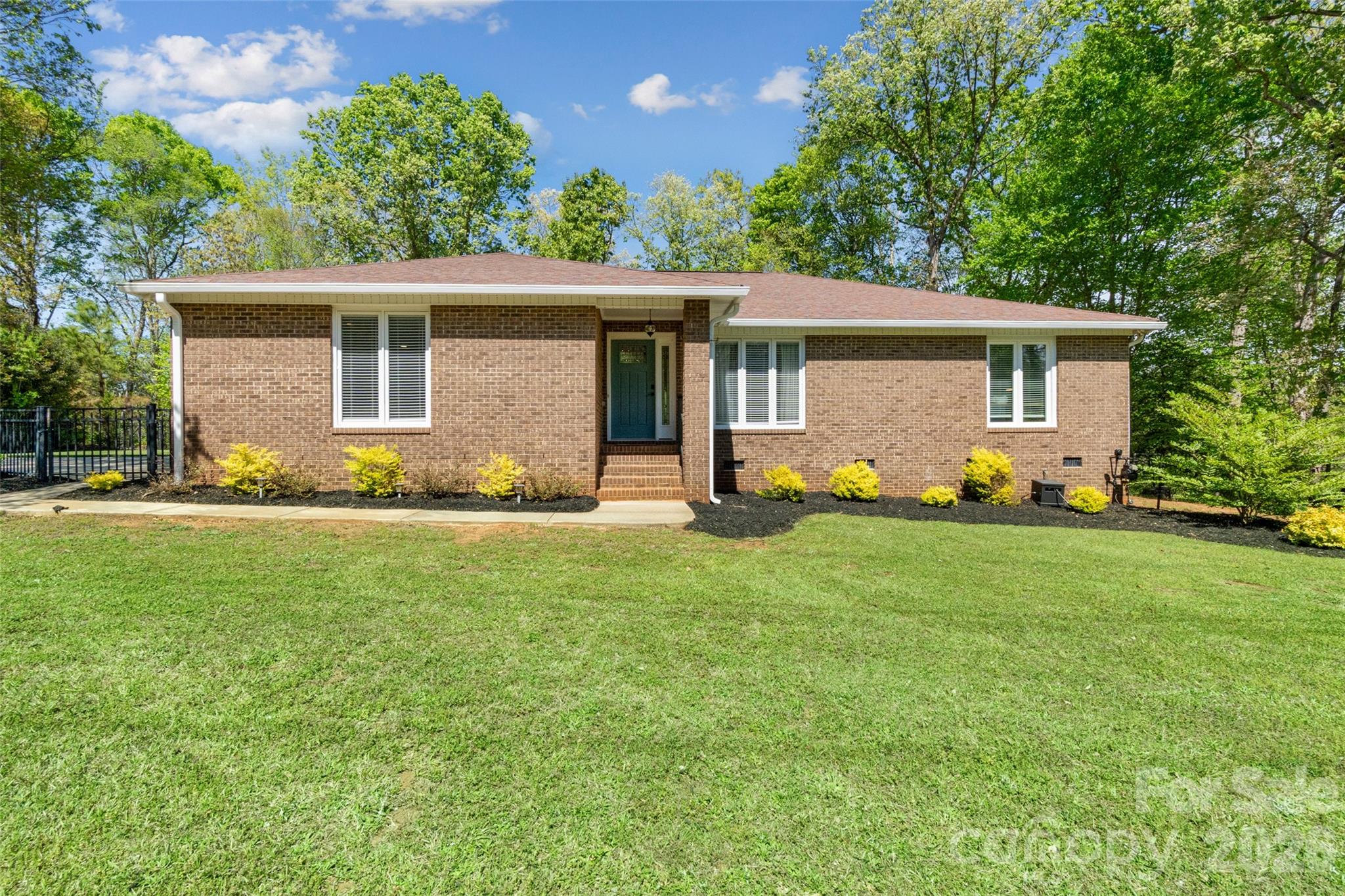 3654 S Dobys Bridge Road — Fort Mill
