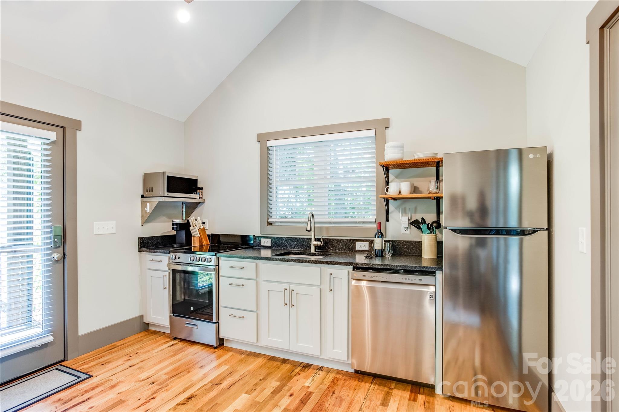 156 Ellerslie Acre None — Hendersonville