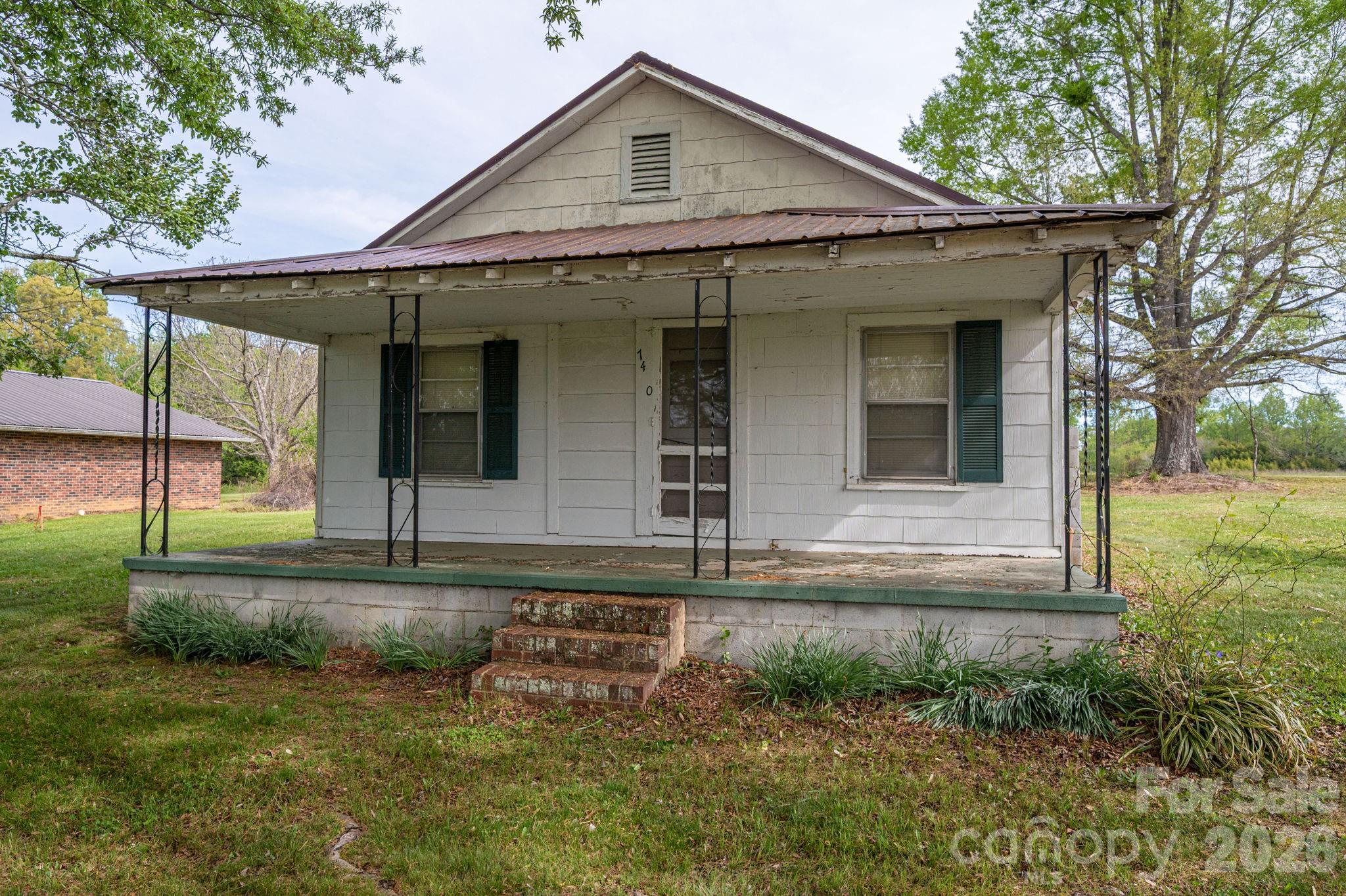 7440 W NC 27 Highway — Vale