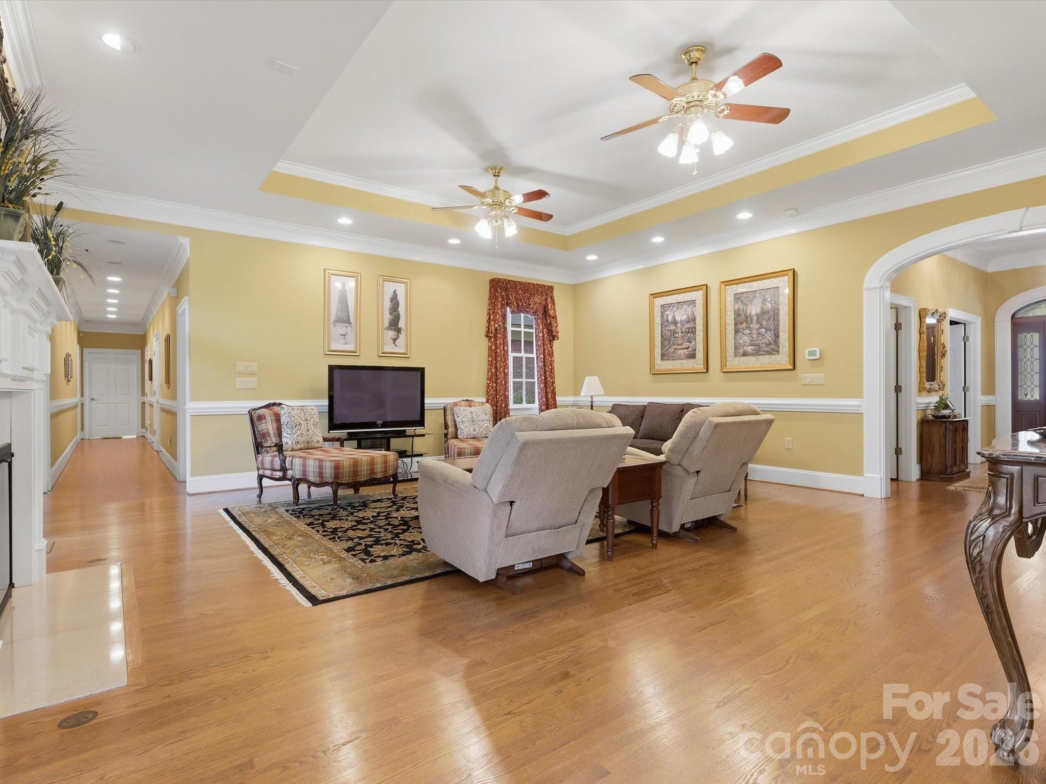 1215 Rosa Drive — Monroe
