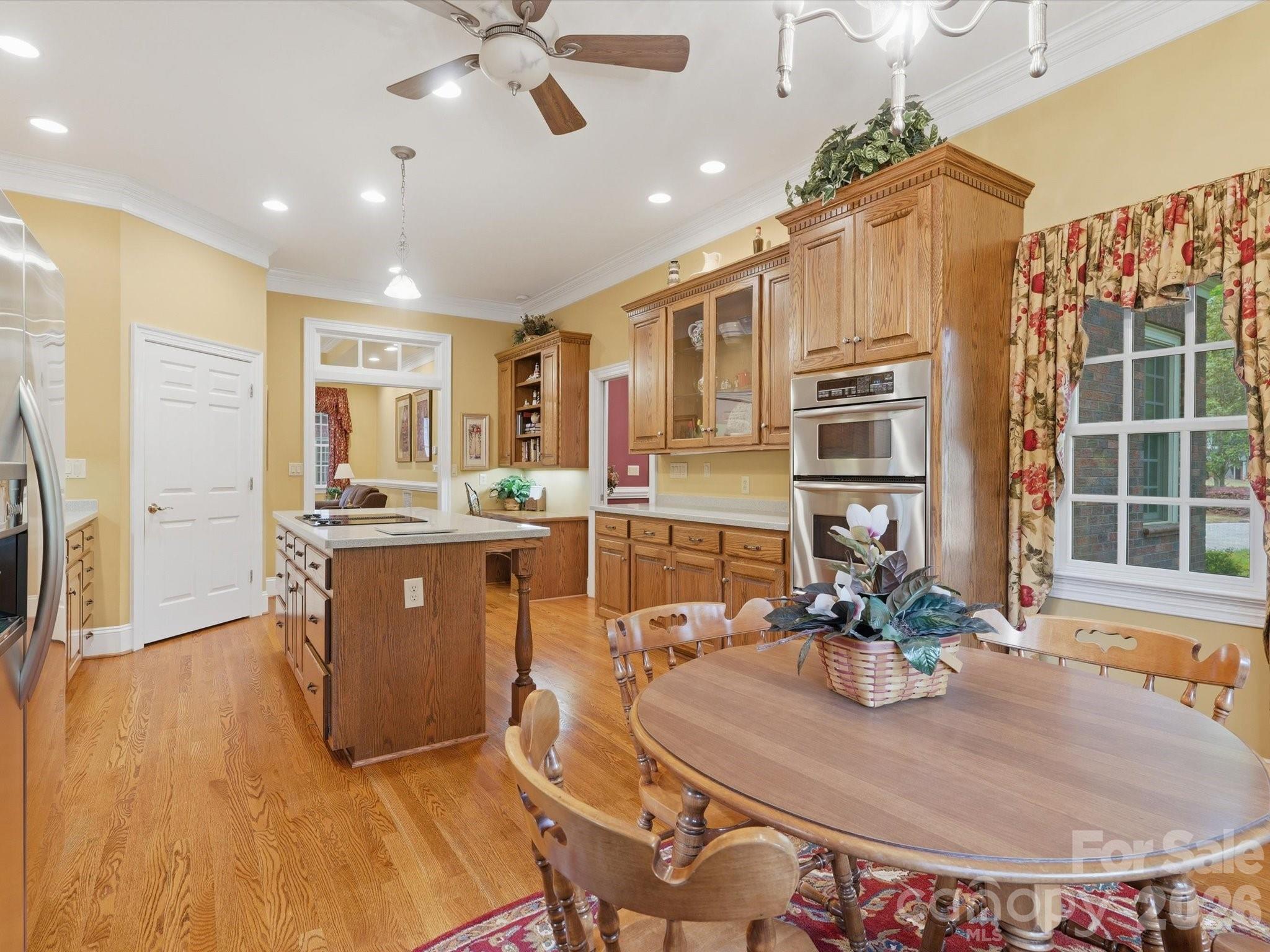 1215 Rosa Drive — Monroe
