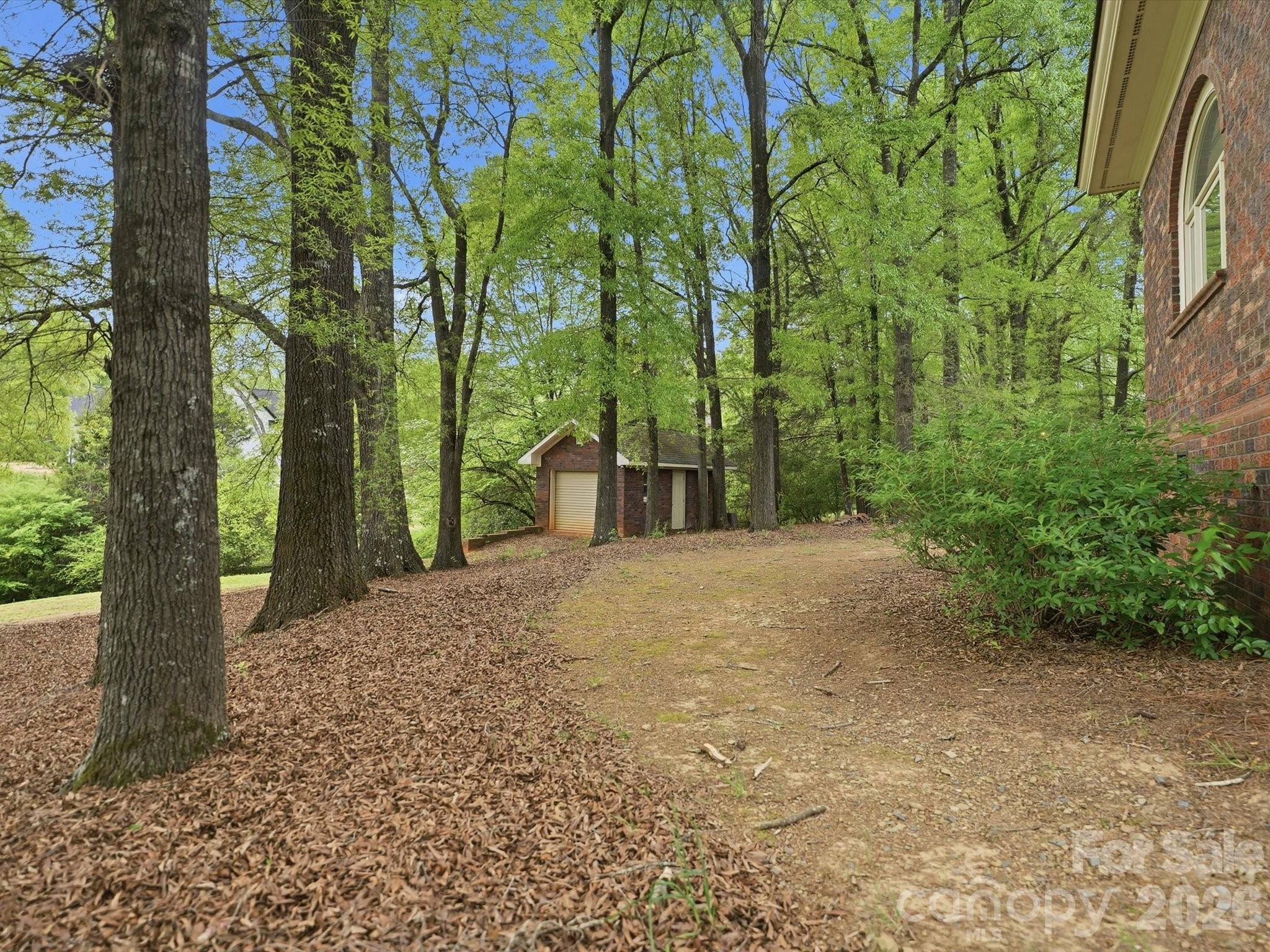 1215 Rosa Drive — Monroe