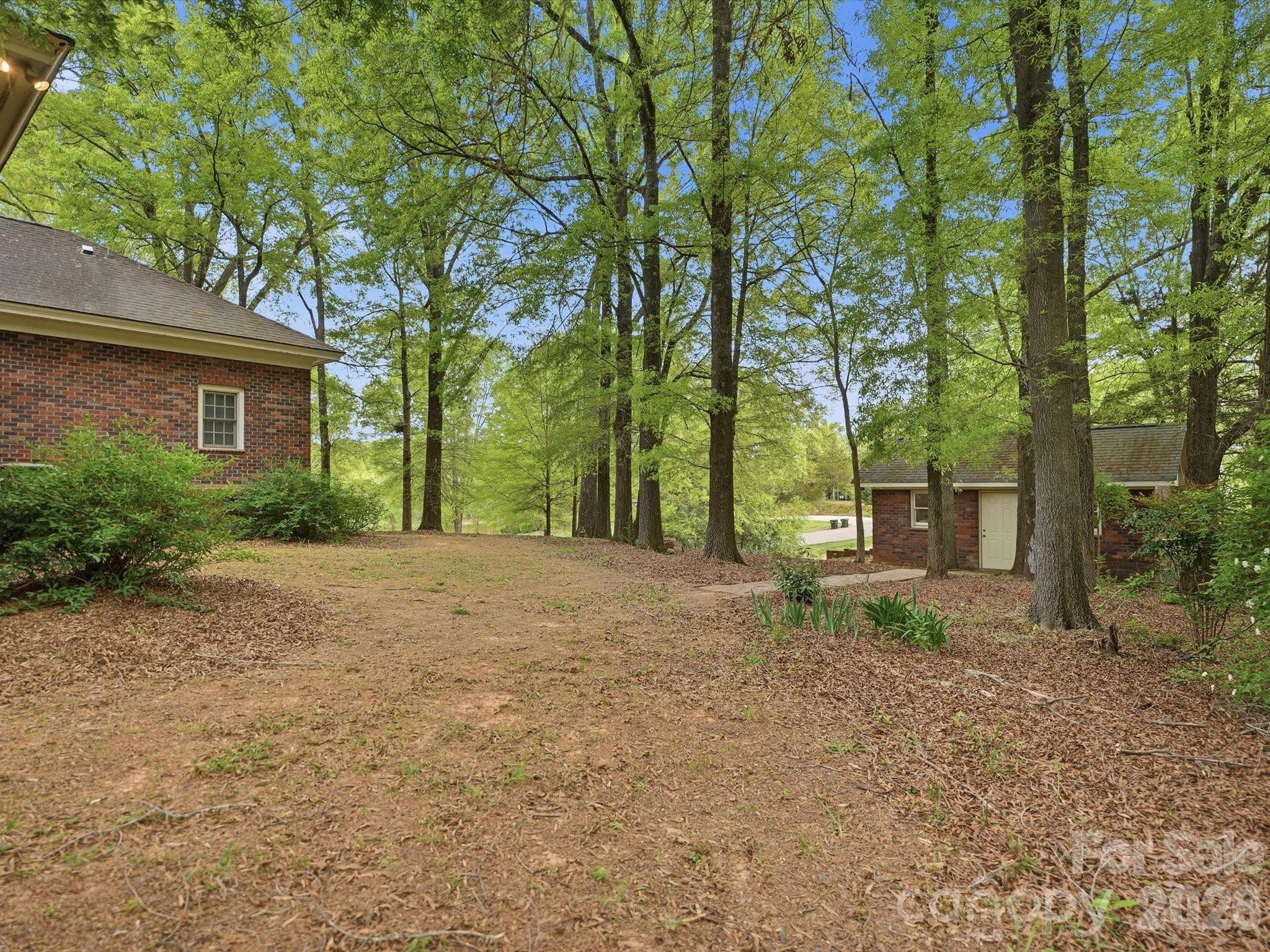 1215 Rosa Drive — Monroe