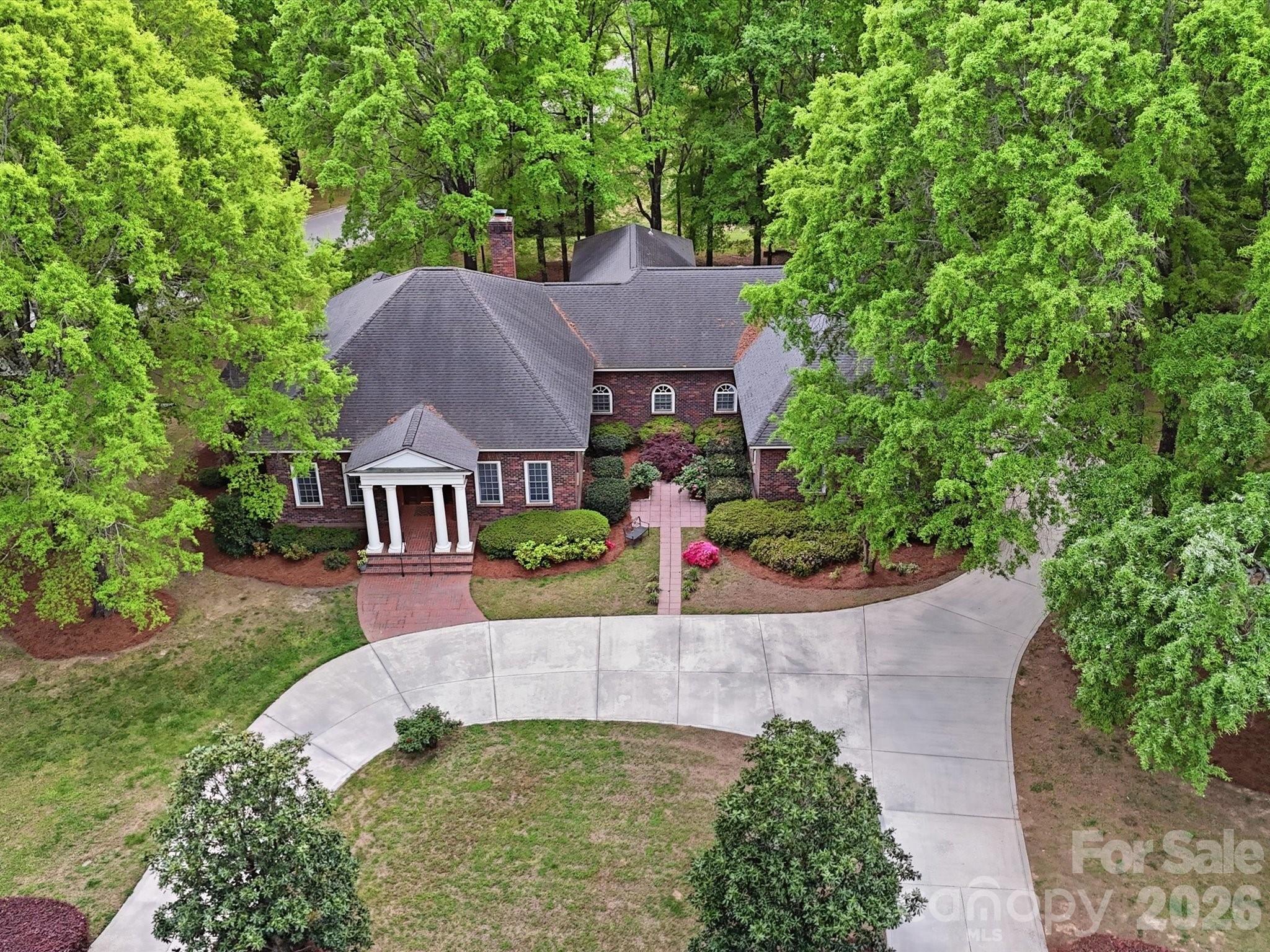 1215 Rosa Drive — Monroe