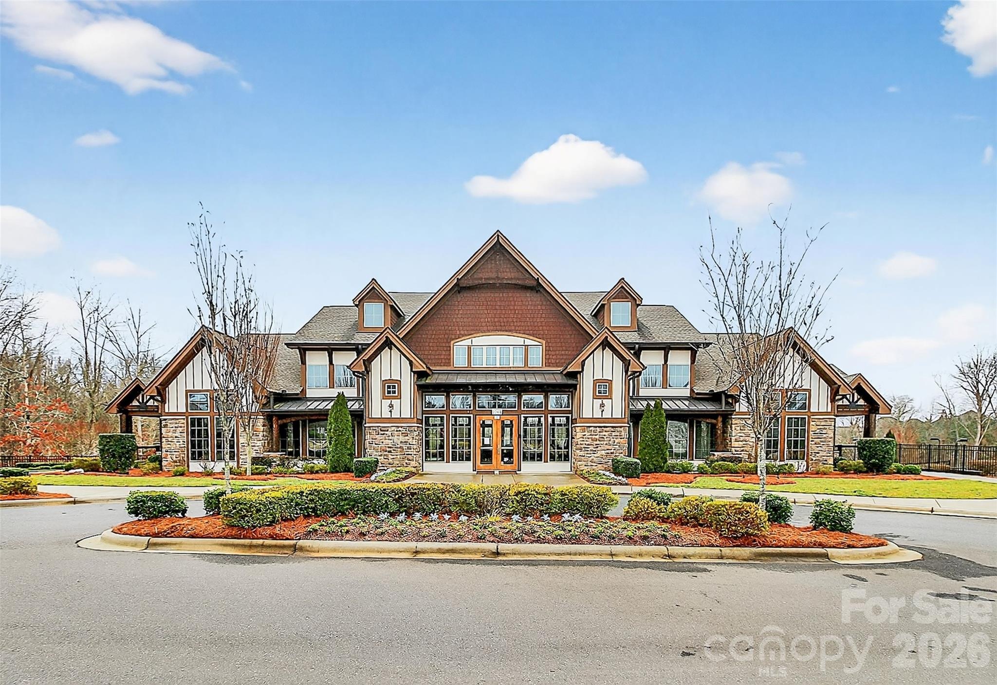 276 Ascot Run Way — Fort Mill