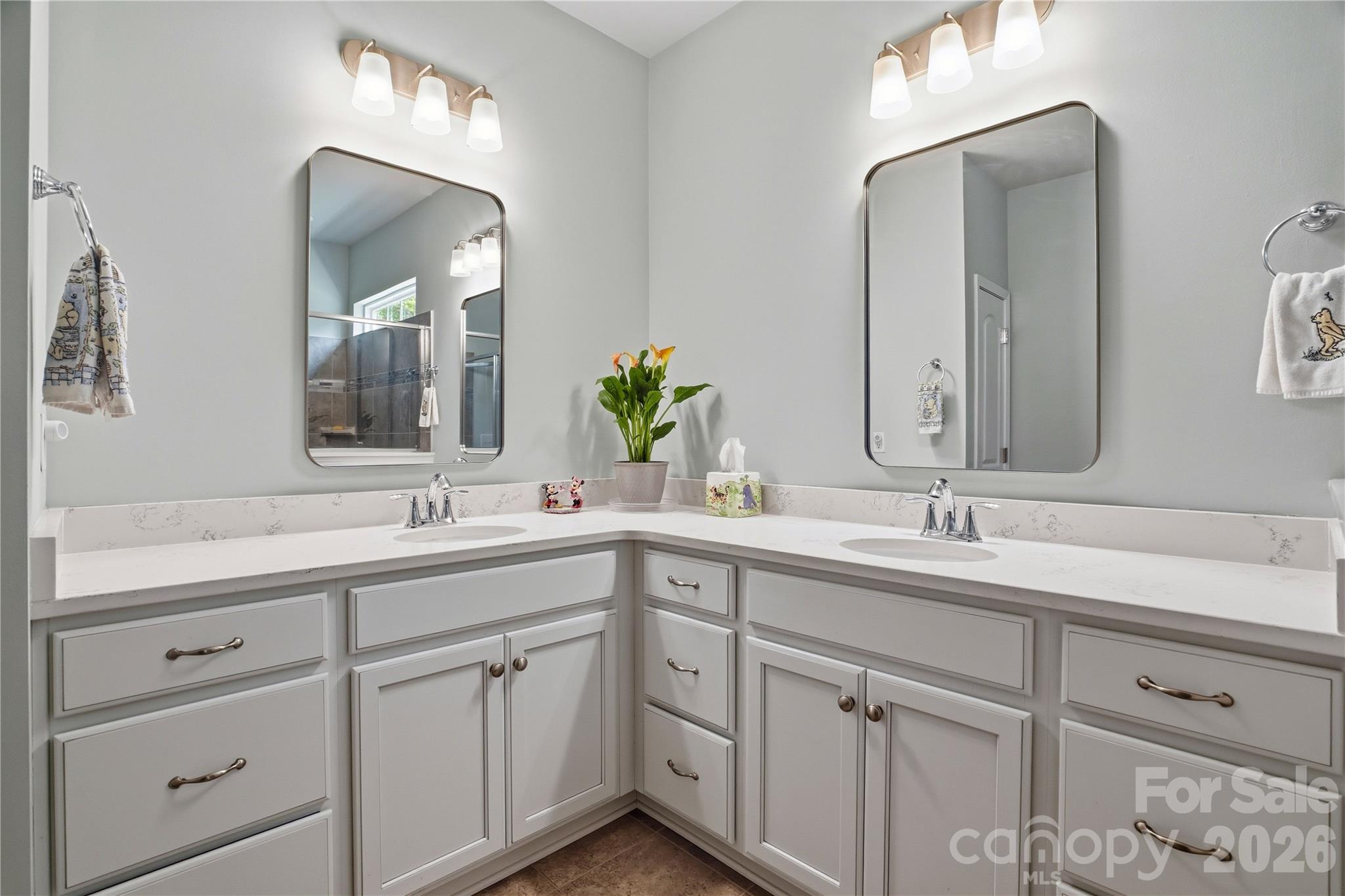 124 Van Gogh Trail — Mount Holly