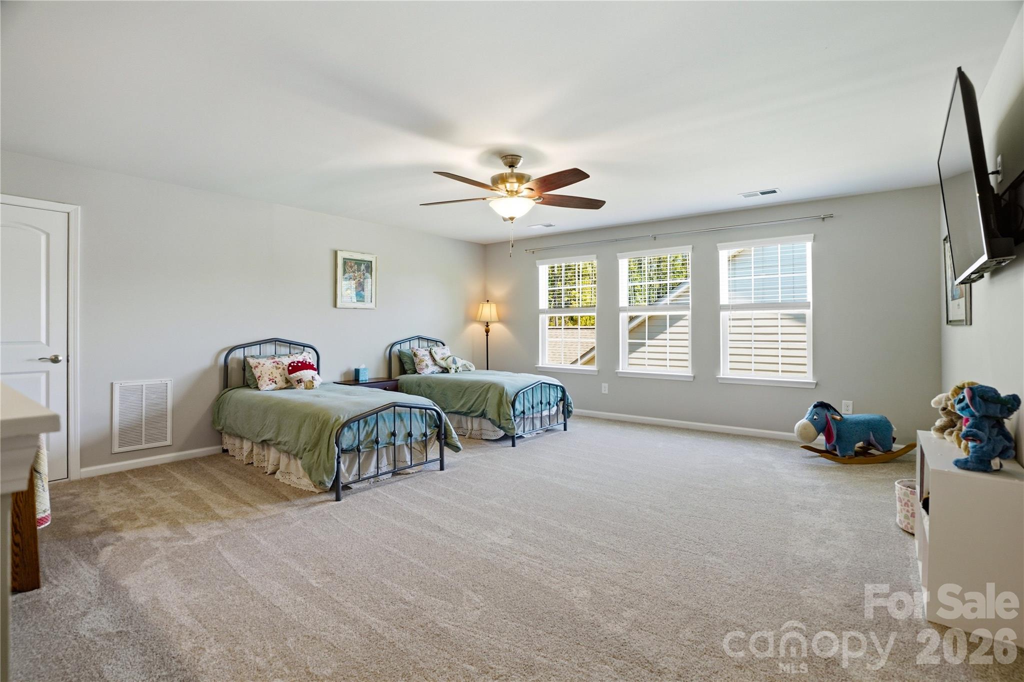 124 Van Gogh Trail — Mount Holly