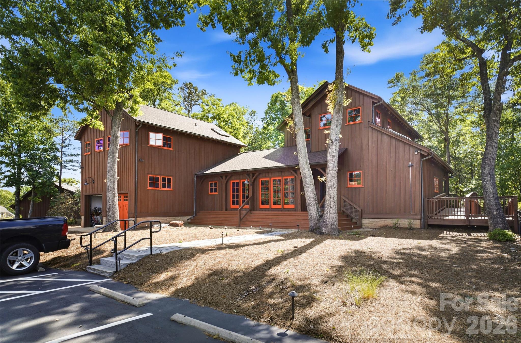 124 Van Gogh Trail — Mount Holly