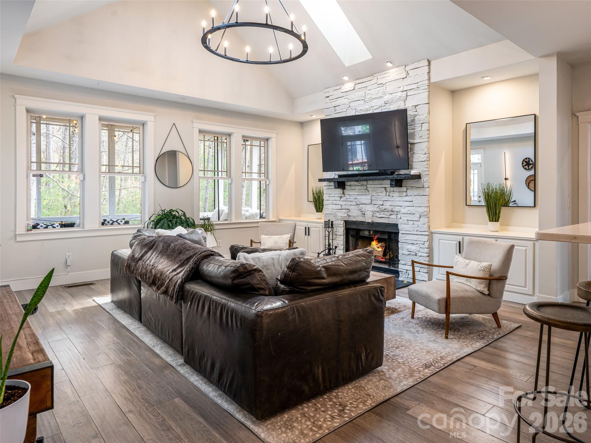 67 White Ash Drive — Asheville