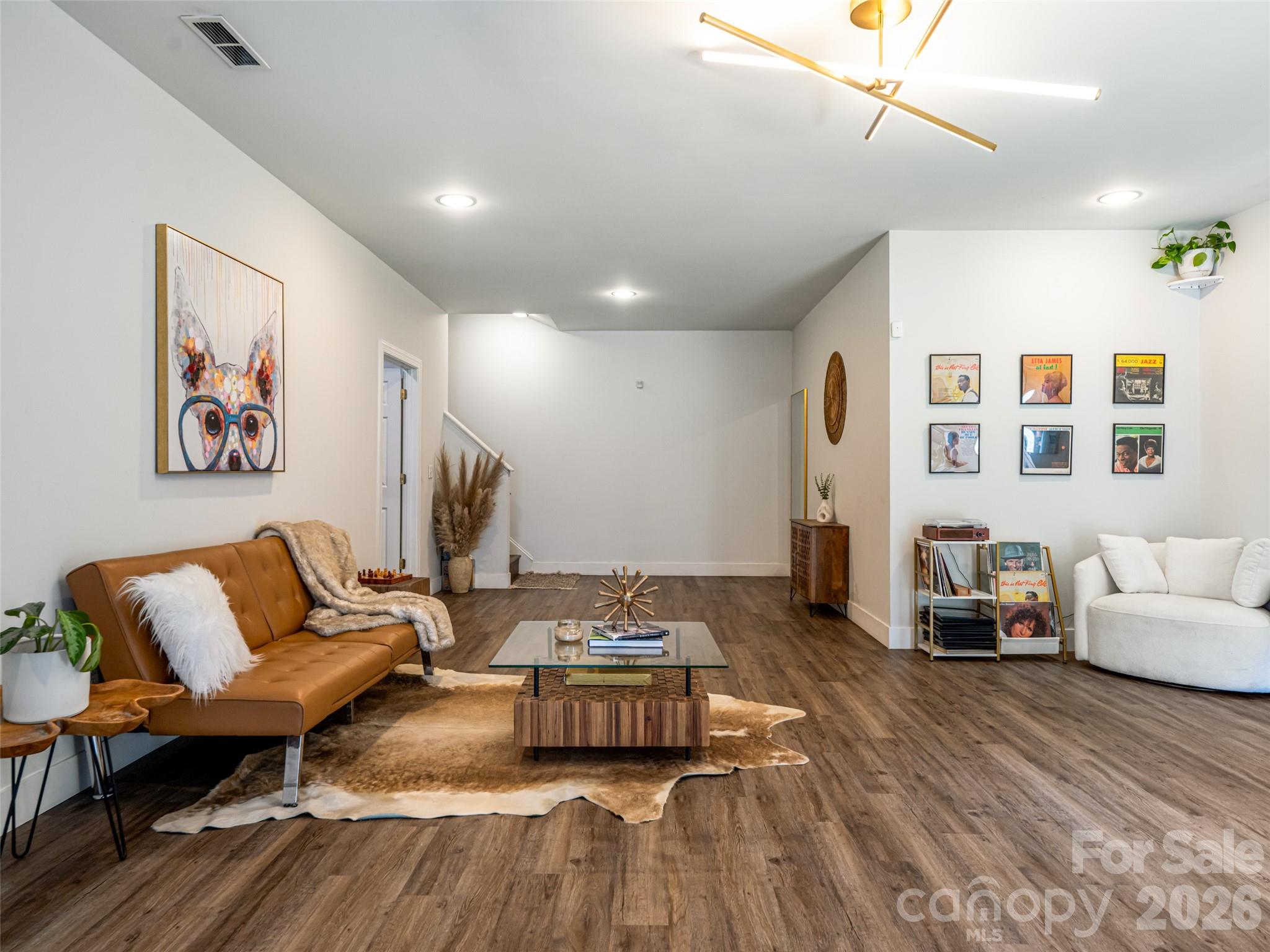 67 White Ash Drive — Asheville