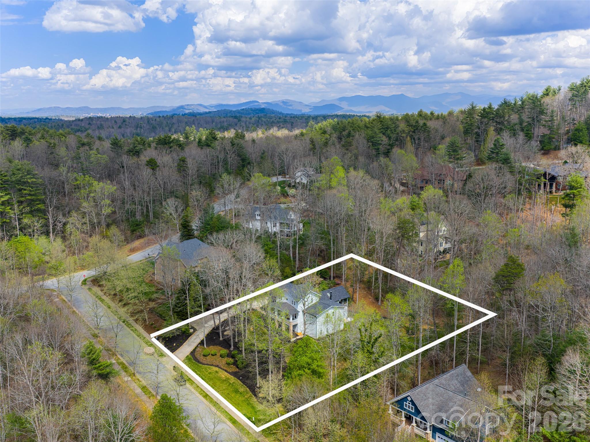 67 White Ash Drive — Asheville