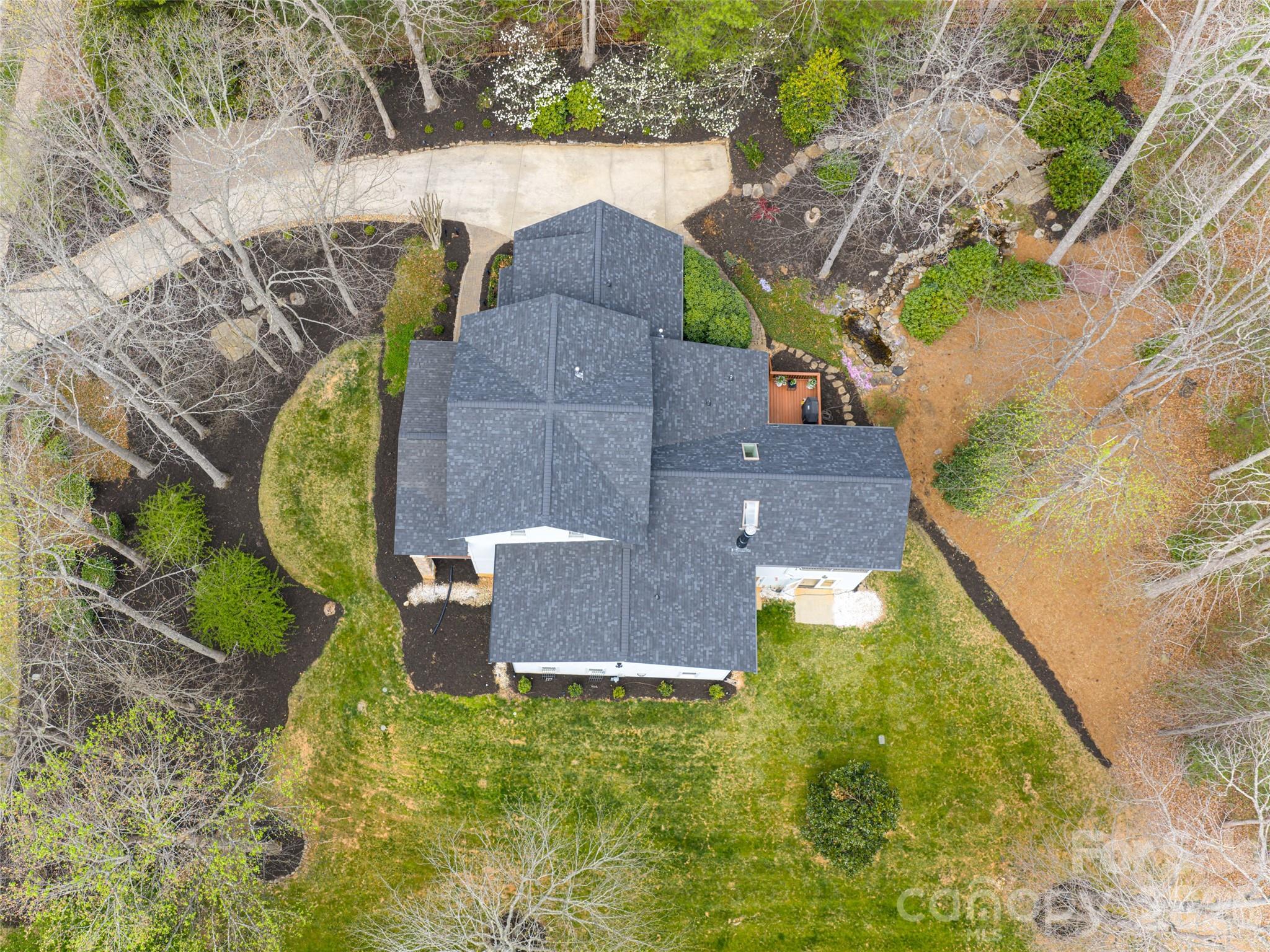 67 White Ash Drive — Asheville