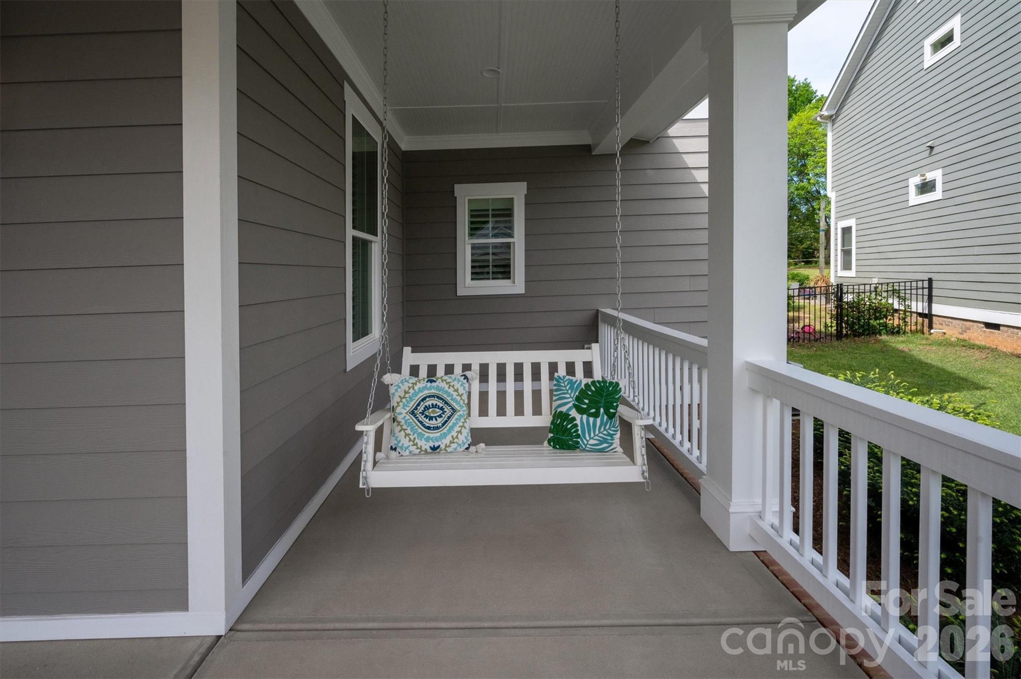 328 Melbourne Court — Charlotte