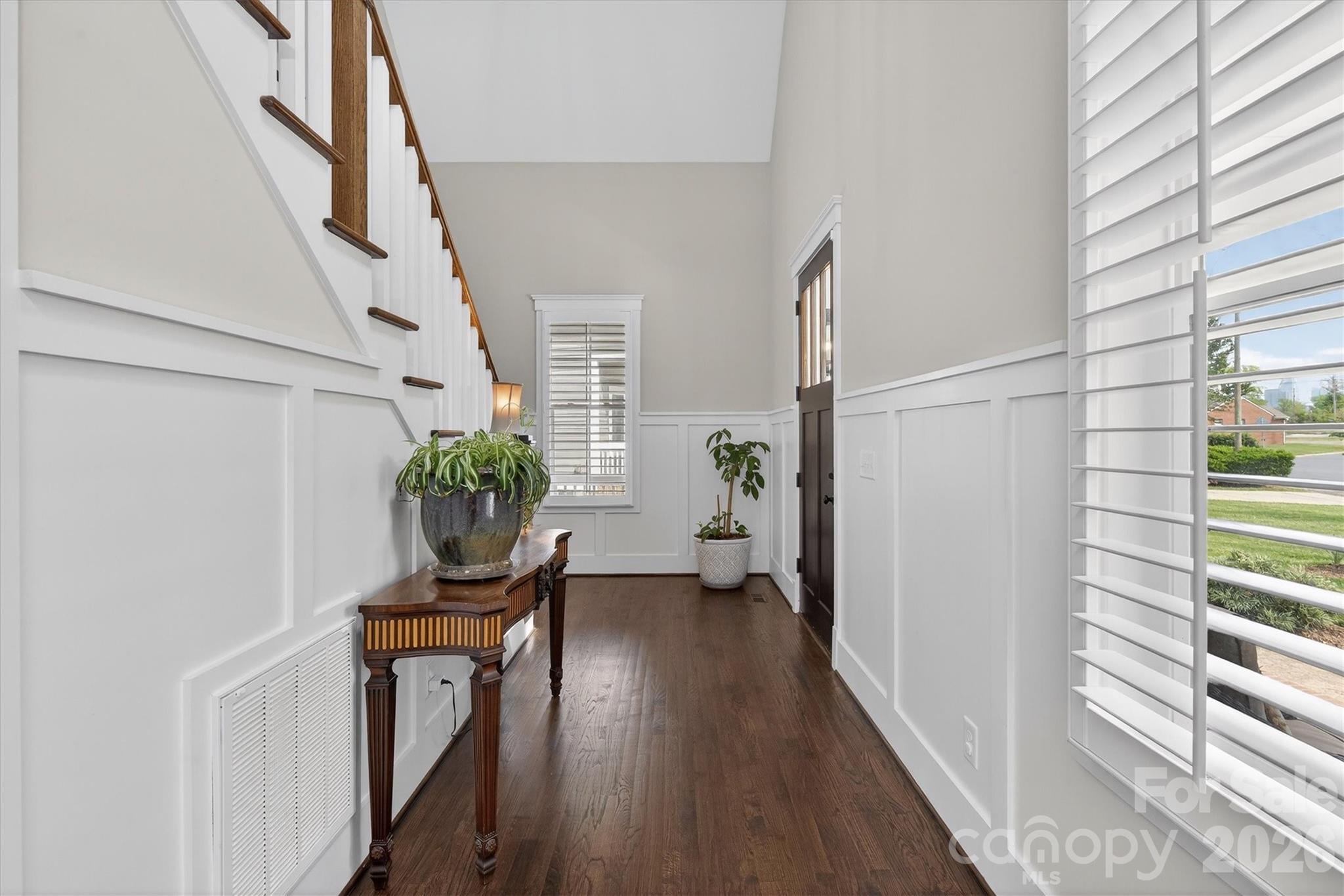 328 Melbourne Court — Charlotte