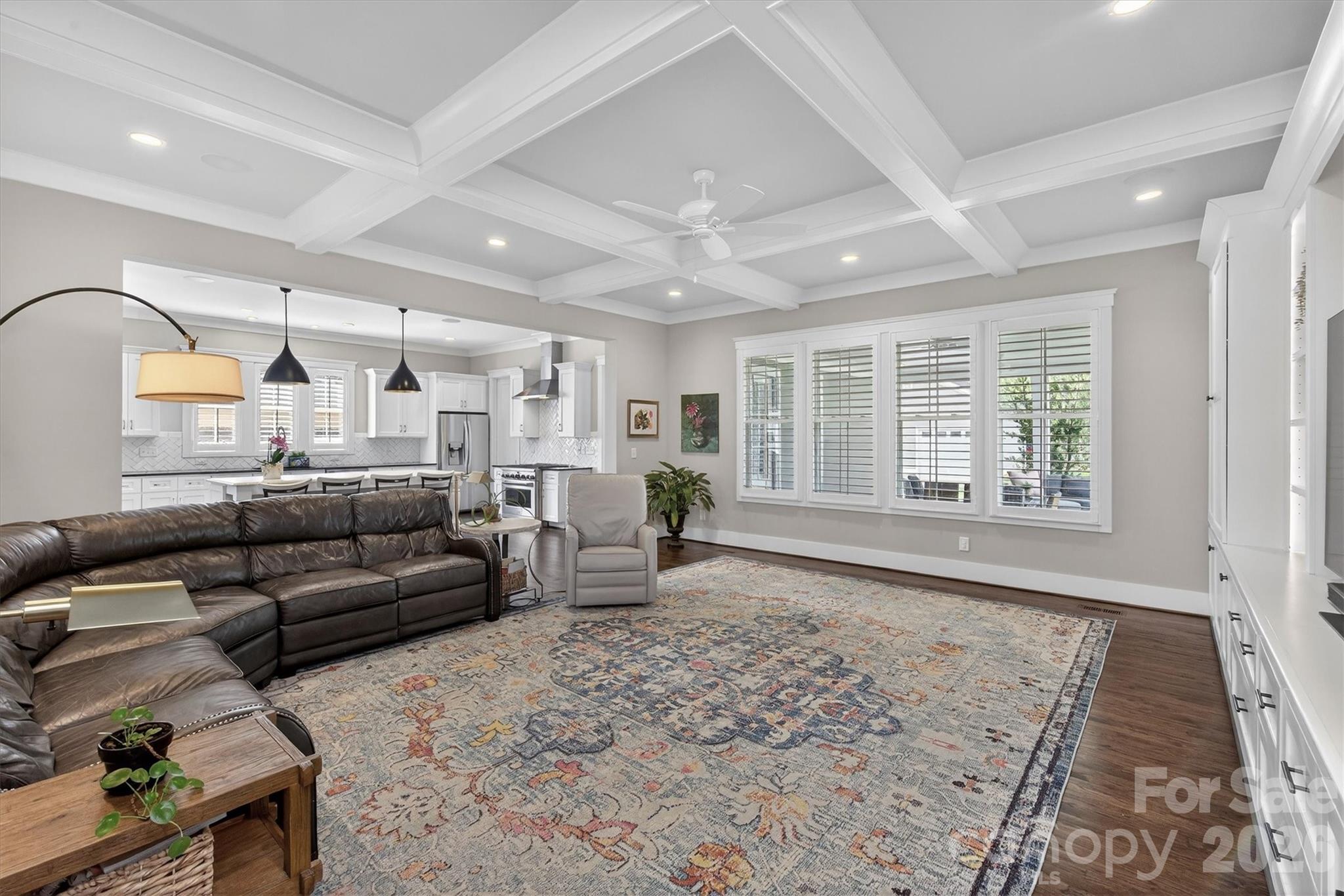 328 Melbourne Court — Charlotte