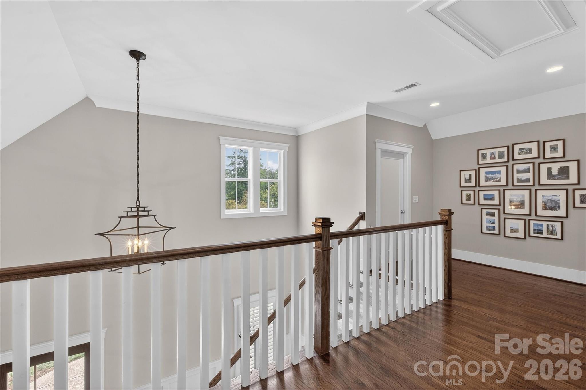 328 Melbourne Court — Charlotte