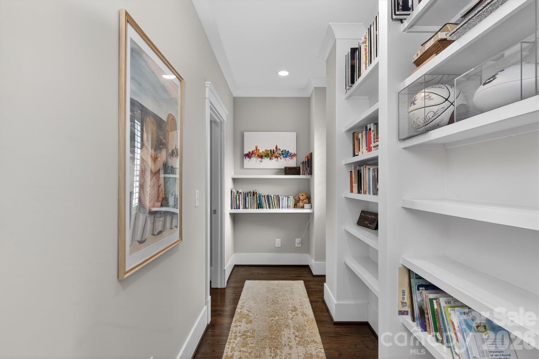 328 Melbourne Court — Charlotte