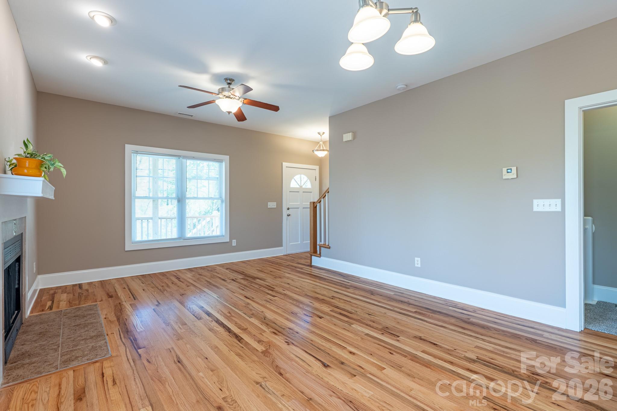 4 Cottage Court — Asheville
