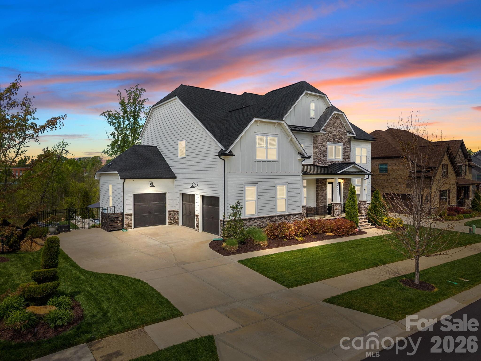 18509 Doves Crest Road — Cornelius