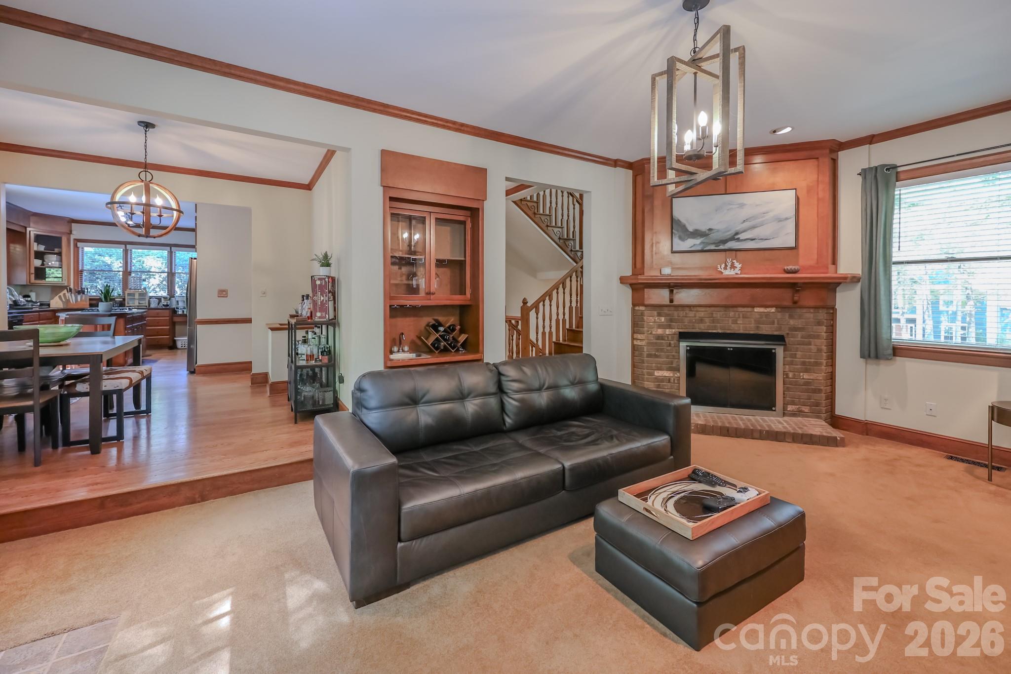 230 N Brackenbury Lane — Charlotte