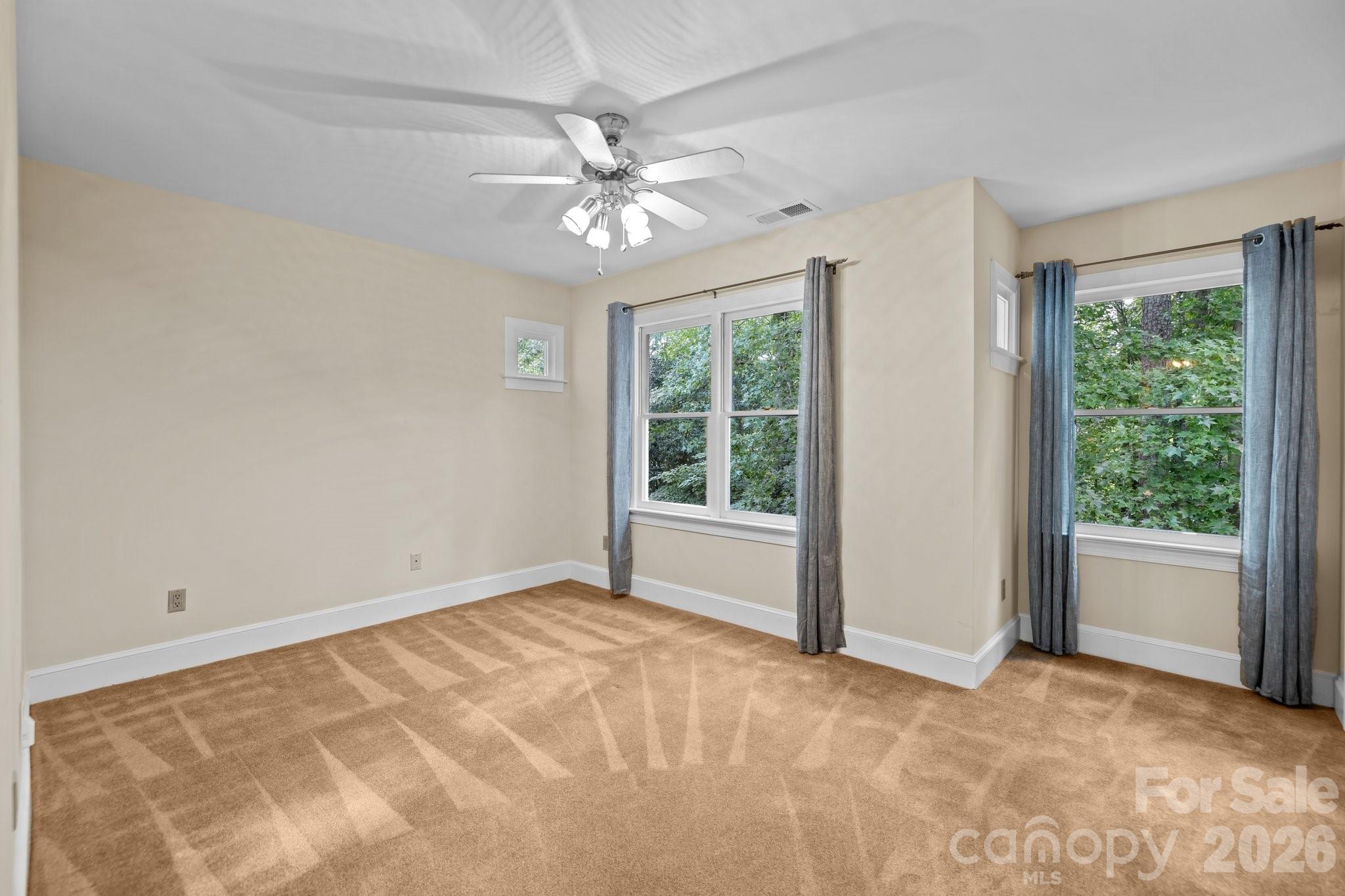 230 N Brackenbury Lane — Charlotte